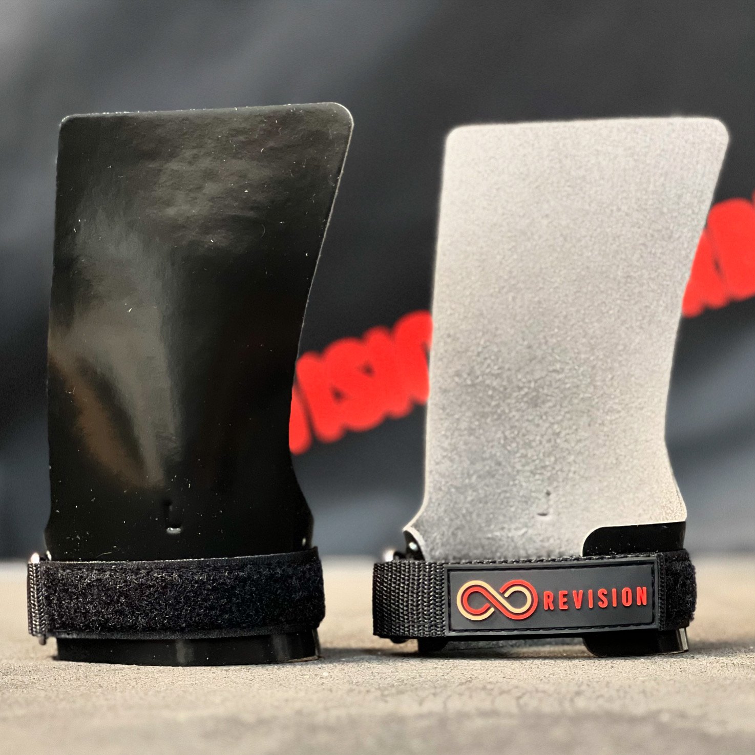 Revision Barbells Silicone Gymnastics Hand Grips Black CrossFit Open Muscle Ups Pull Ups Toes 2 Bar