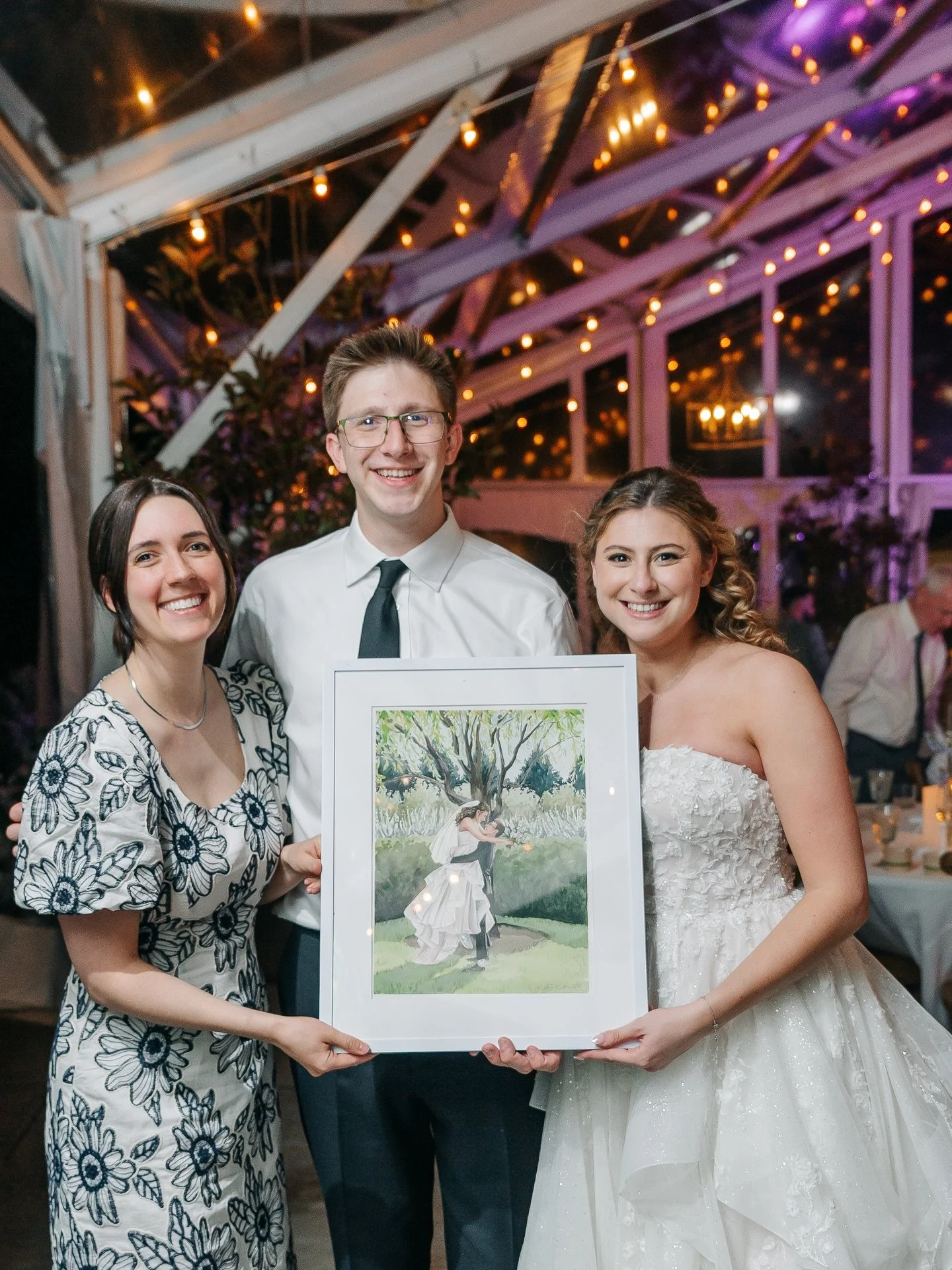 ✨final painting reveal at the end!✨

Just had to share and gush one more time over Gabriella and Justin&rsquo;s wedding last weekend❤️

Venue: @grelenweddings 
Photographer: @sarahhoustonphotography 
Flowers: @fleurishandbloom 
Coordinator: @shelbyly