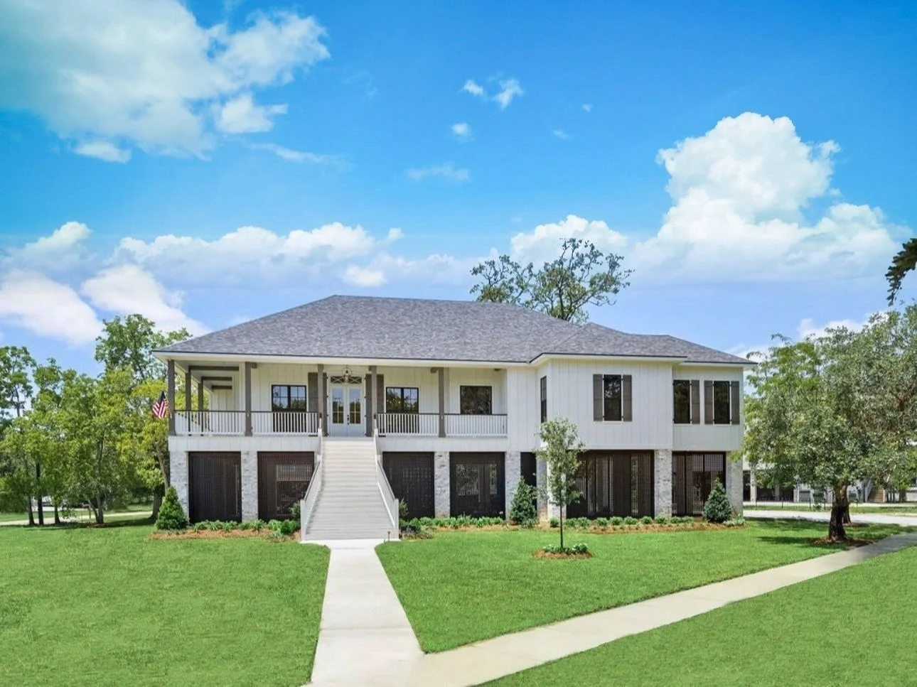 204 West Beach Parkway | $975,000