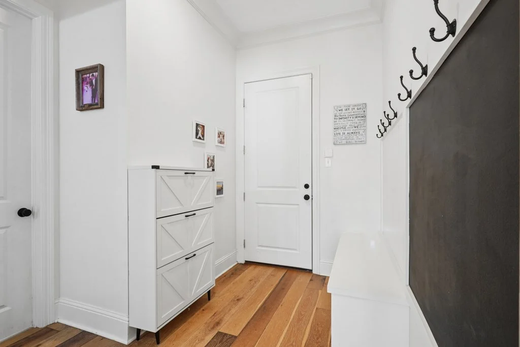4032CypressPointDr_MLS-24.jpg