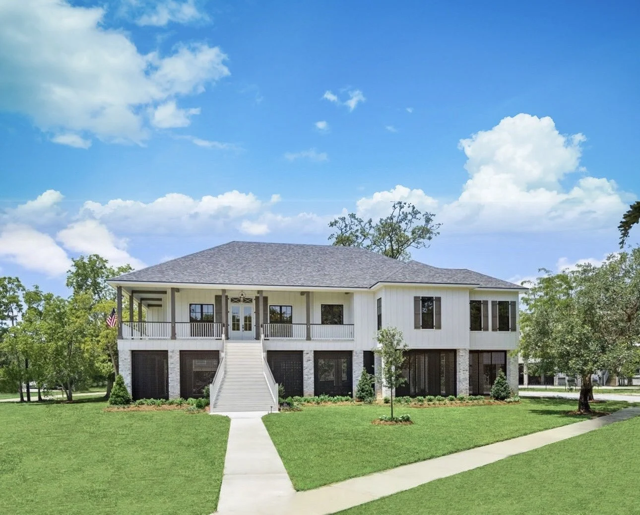 204 West Beach  |  $975,000