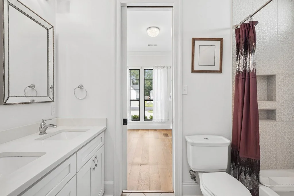 4032CypressPointDr_MLS-22.jpg