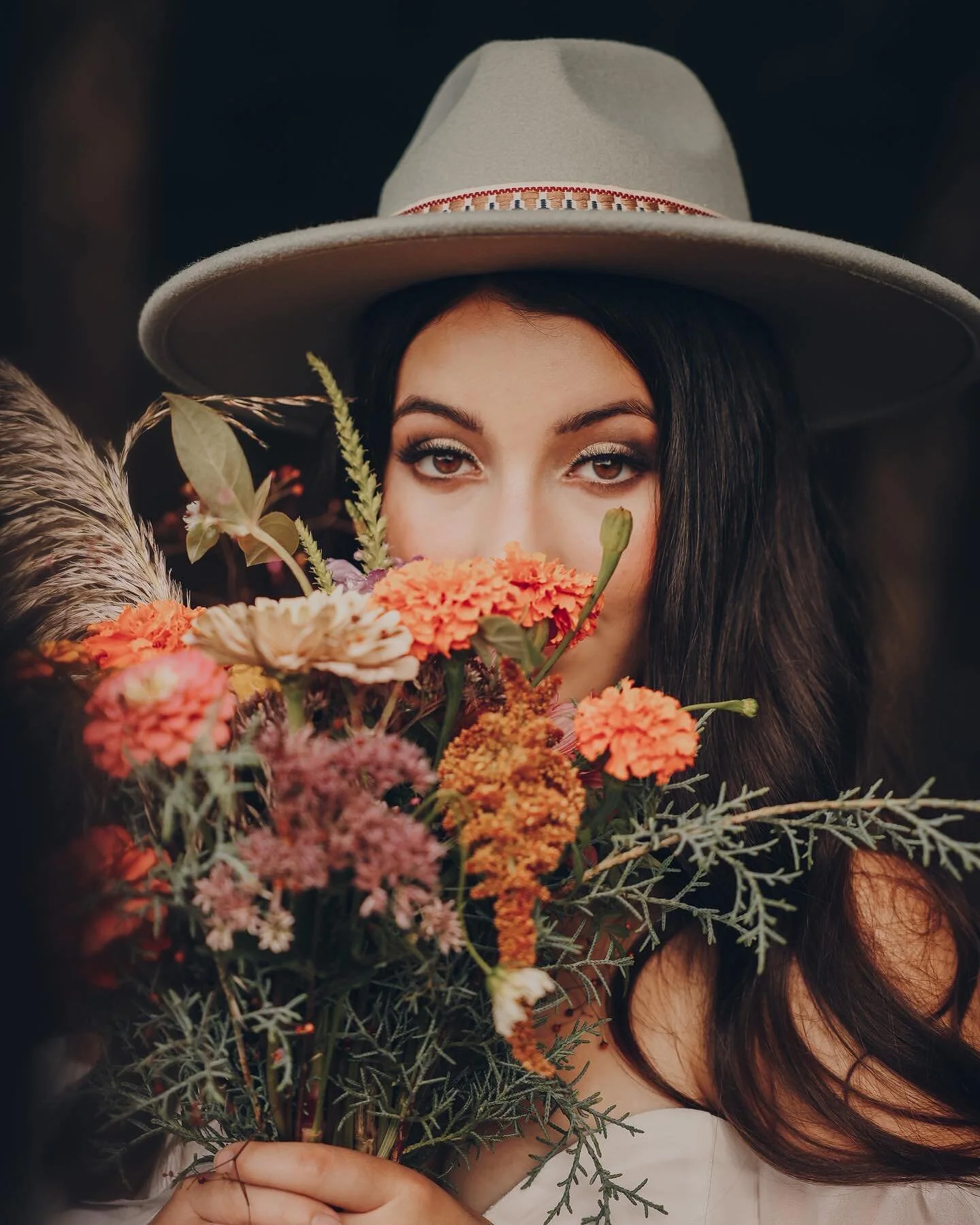I&rsquo;m alright with a slow burn. 

&bull;

Host: @lucky15photography
Photographer: @katiebradhamphotography
Venue: @red_star_equestrian
Model: @monroeharless
Hair: @manesbyemilysullivan
Makeup: @skelsingartistry
Accessories: @simplythompsonboutiqu