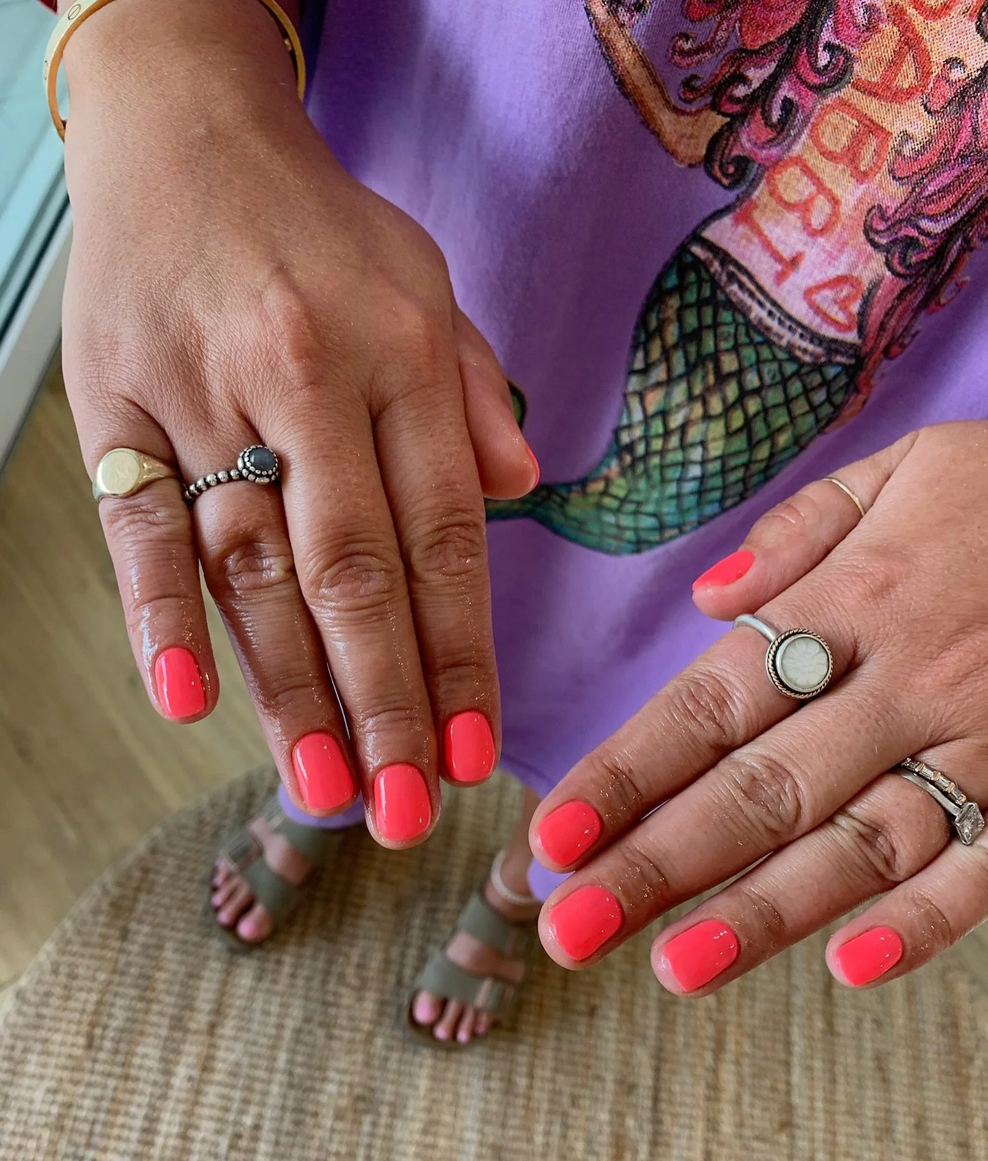 Nothing better than a fresh bright mani 🫶🏼💅🏼 Did you know that our Manicures also promote the health &amp; strength of your nails? No more rushed appointments, electric nail files or damaged nails when you book with us.

We can&rsquo;t wait to se