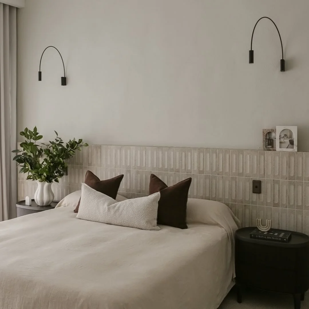 We design bedrooms that feel like an exhale. Calm, tactile spaces layered with texture and warmth, because the most beautiful rooms are the ones that feel like home.
And in real estate, that feeling matters most. It&rsquo;s what turns a styled space 