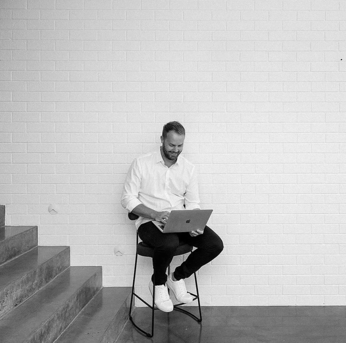 Style might steal the spotlight, but logistics do the heavy lifting! Thanks to our high-performance inventory system and hard working crew, we can juggle multiple homes, multiple looks, and multiple deliveries all at once. It&rsquo;s the muscle behin