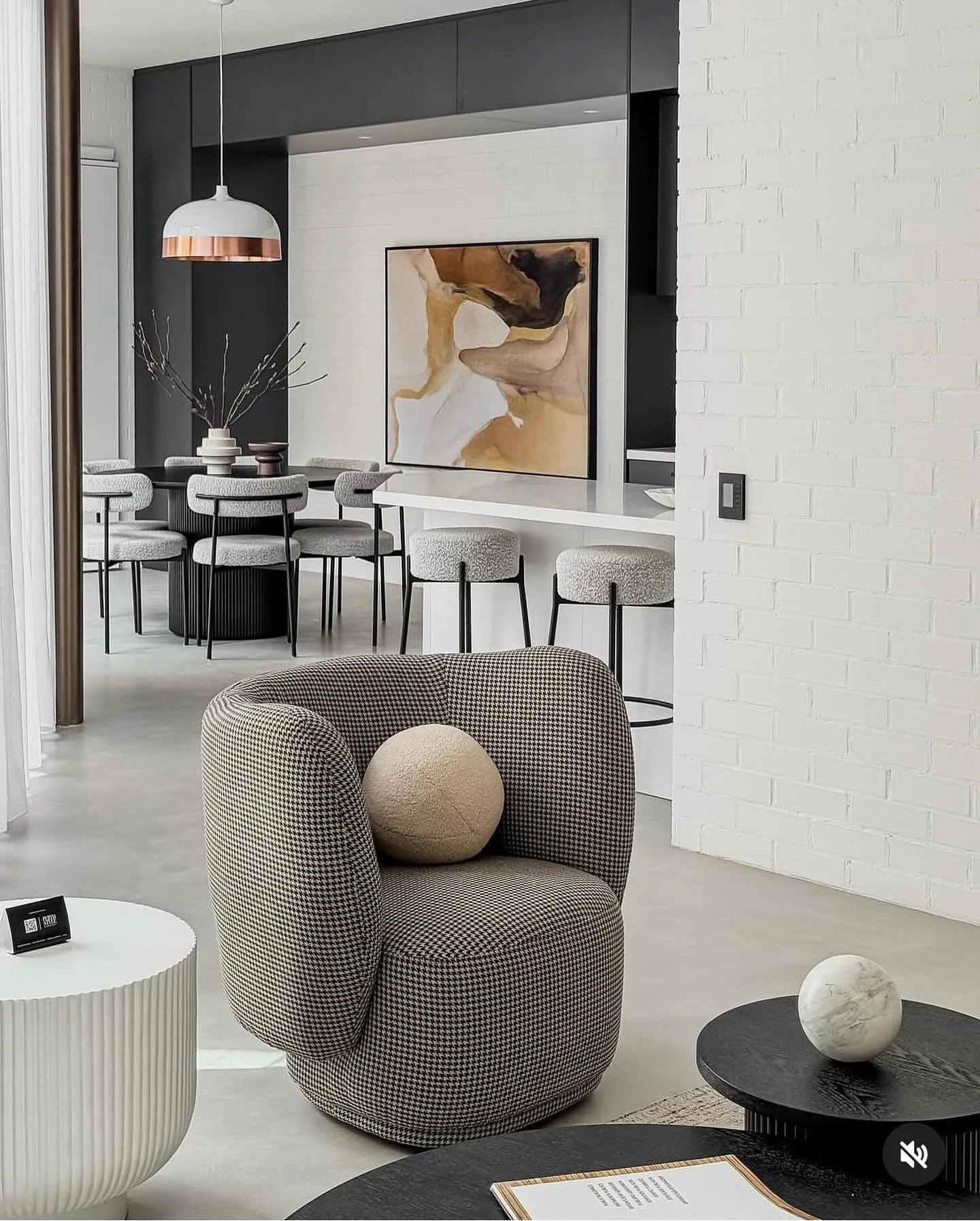 We don&rsquo;t just style homes to look beautiful. Our Real Estate Staging service is all about creating that instant buyer connection, lifting the perceived value, and making sure your property is the one people remember.
⠀⠀⠀⠀⠀⠀⠀⠀⠀
The best results 