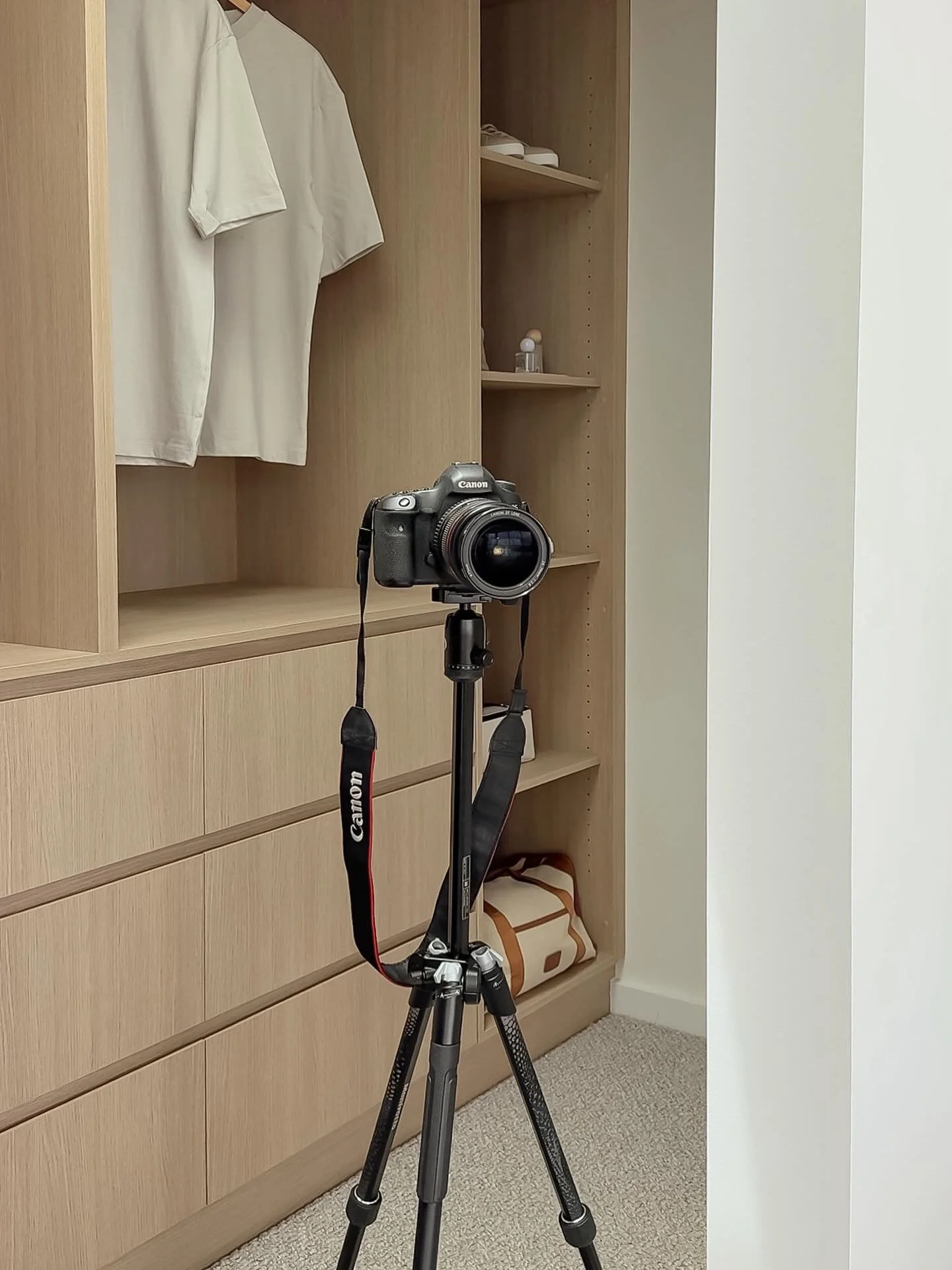 Where styling meets storytelling.
The power of strong visuals at work.
⠀⠀⠀⠀⠀⠀⠀⠀⠀
 #elevatewithPSCO #designthatsells #curatedliving