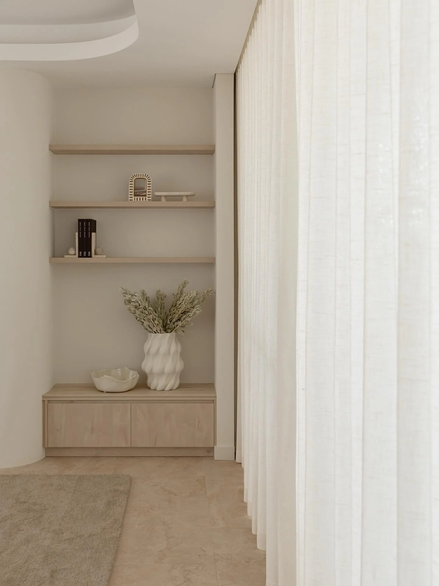 A picture perfect corner 🤍 
Looking forward to sharing more of this project soon! 
⠀⠀⠀⠀⠀⠀⠀⠀⠀
 #elevatewithPSCO #designthatsells #curatedliving