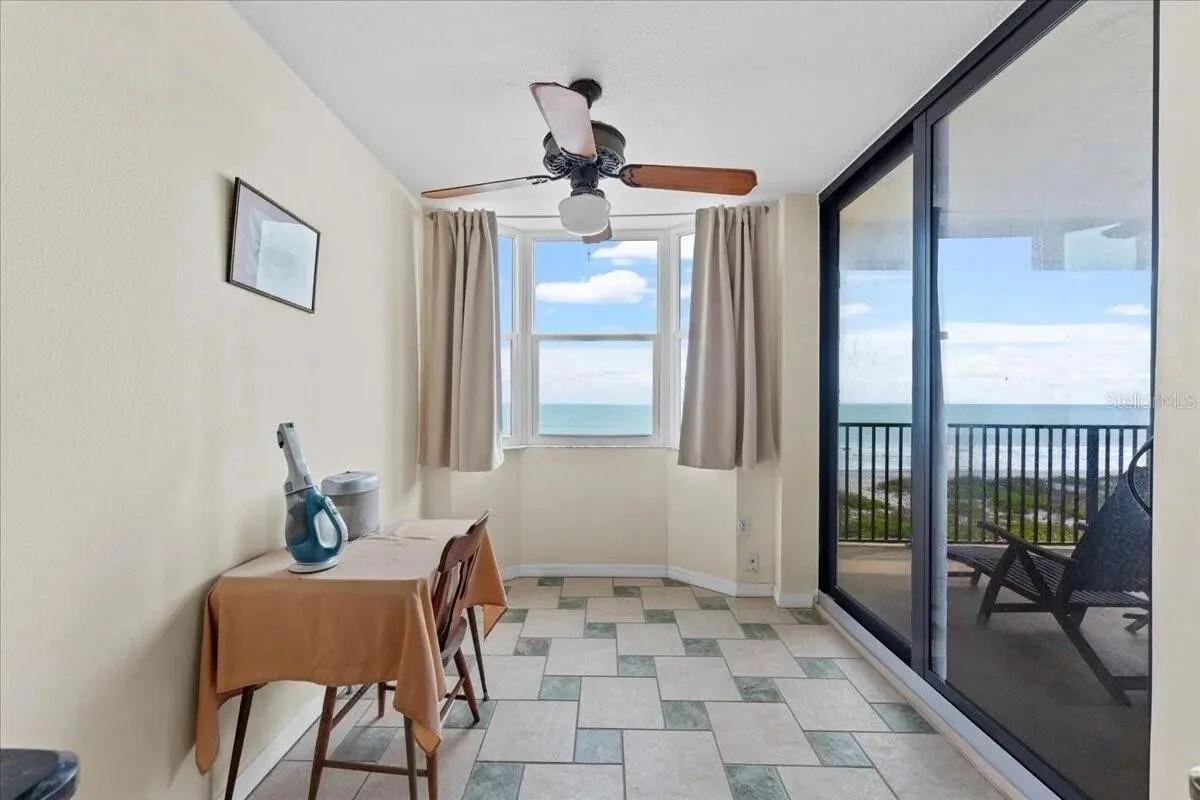 2815-S-Atlantic-Ave-Apt-402_Cocoa-Beach_FL_32931 (10).png