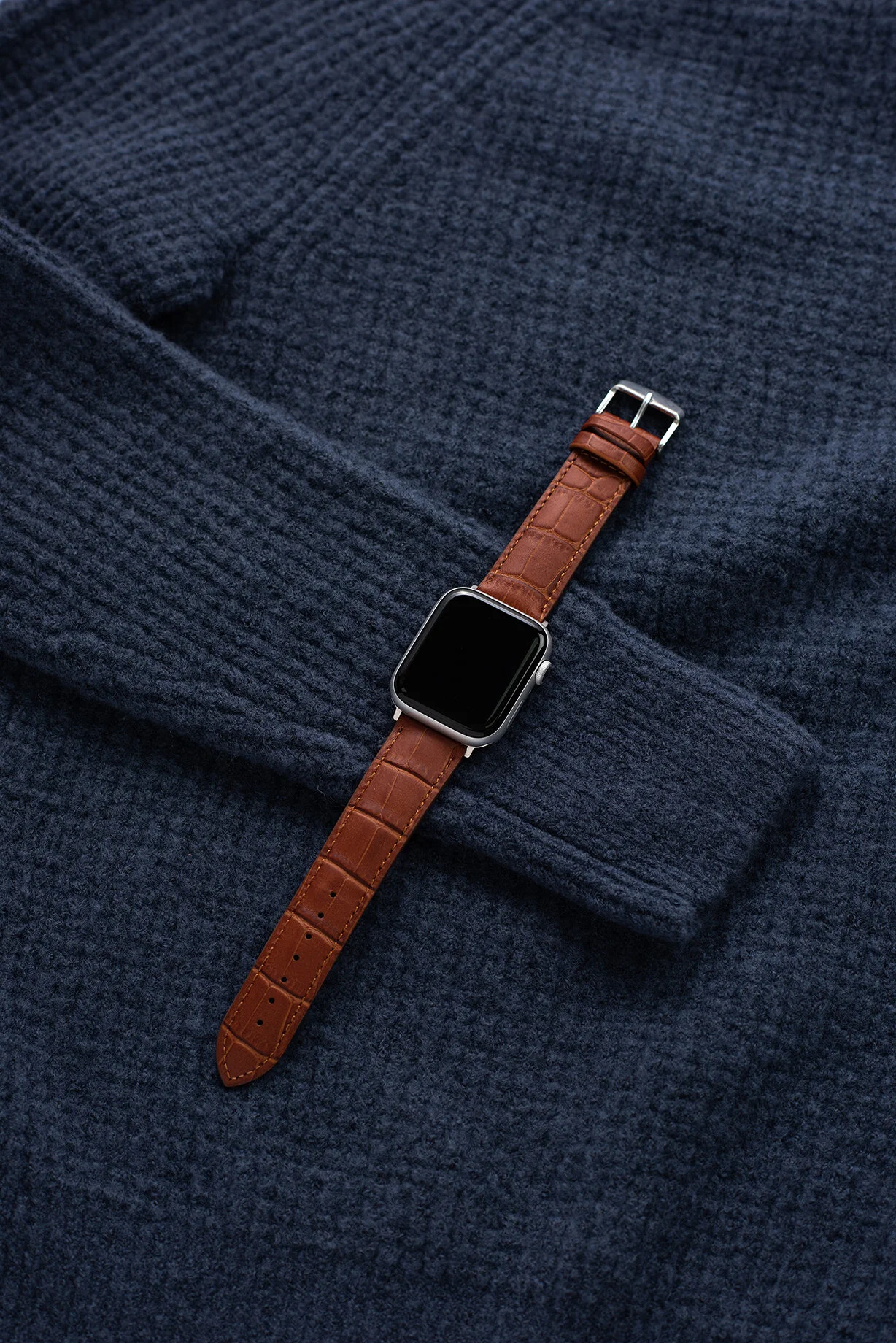 h0898a_tan_hadley_watchband_product_shoot -9.jpg
