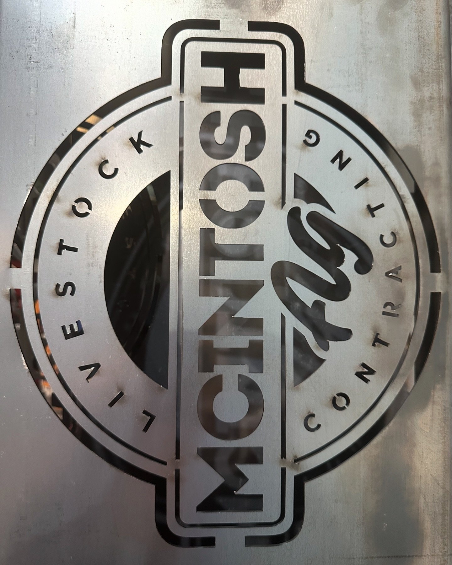 Custom designed, fabricated and delivered two sets of  truck side panels for a customers custom made dog boxes, to fit two different vehicles.  With a bit of design manipulation the customers logo was laser cut into each panel bringing together symme