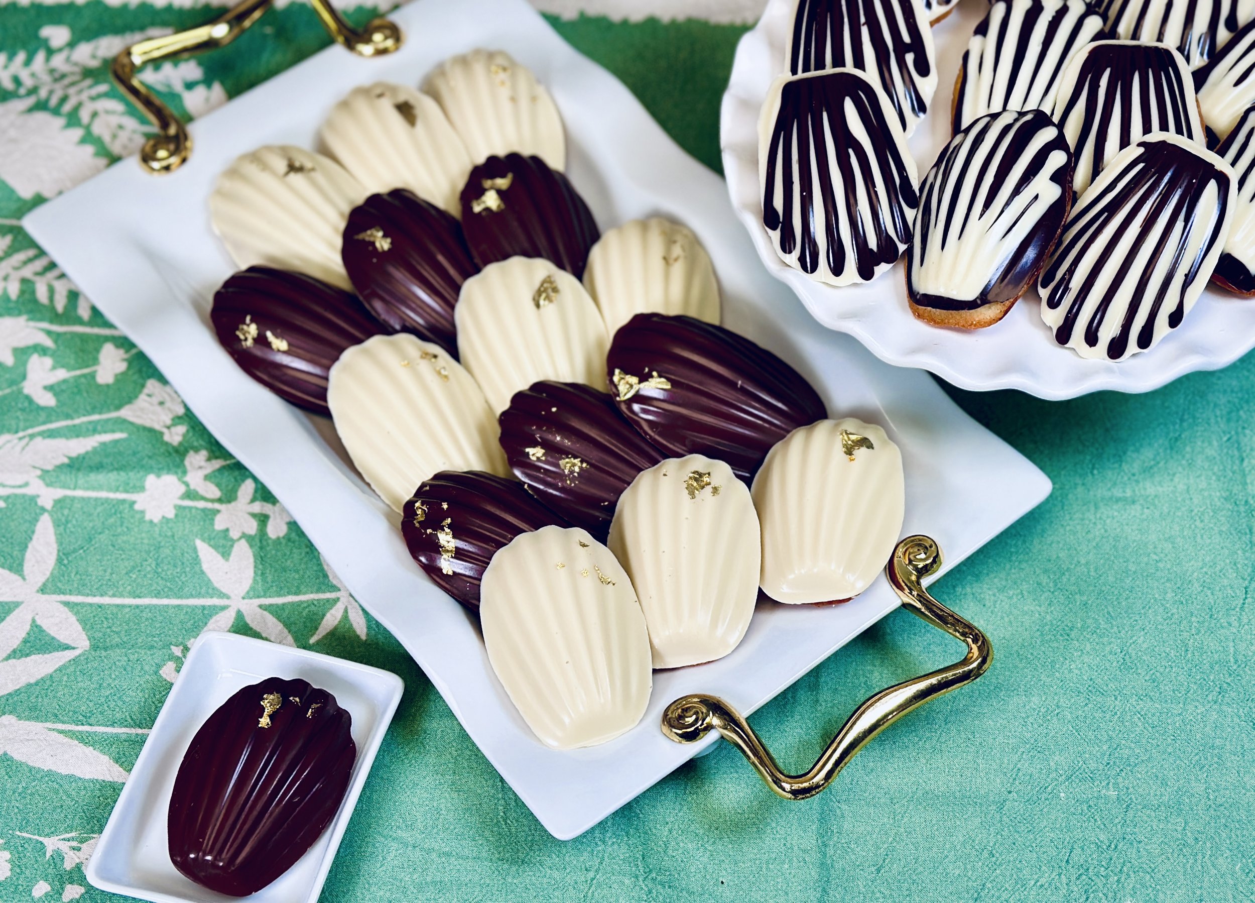 Chocolate Madeleines_6588.jpg