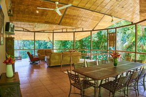 manoas-luxury-villas-casa-rio-upper.jpeg