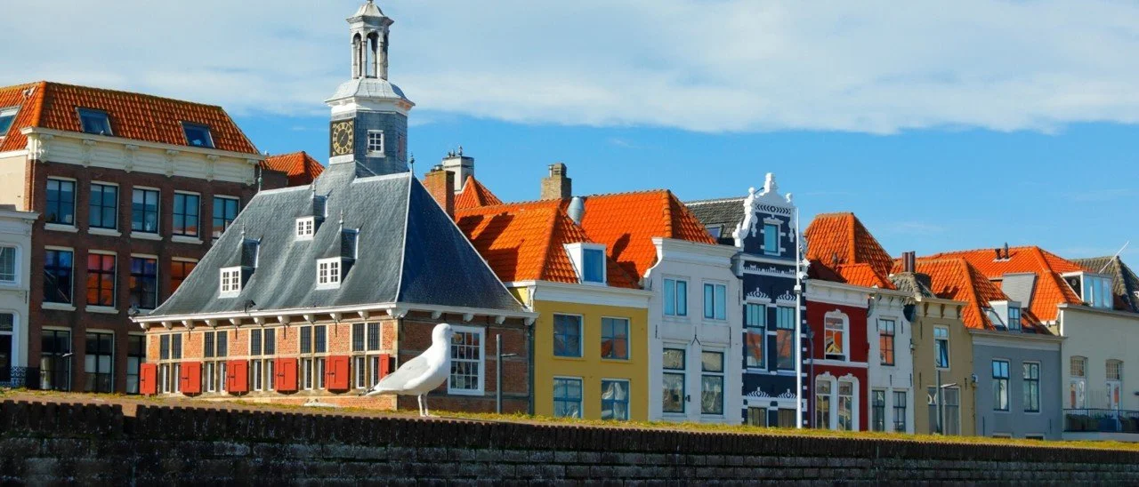 Vlissingen De mondig van de Westerschelde, in de 16-de eeuw het vertrekpunt van vele VOC boten.