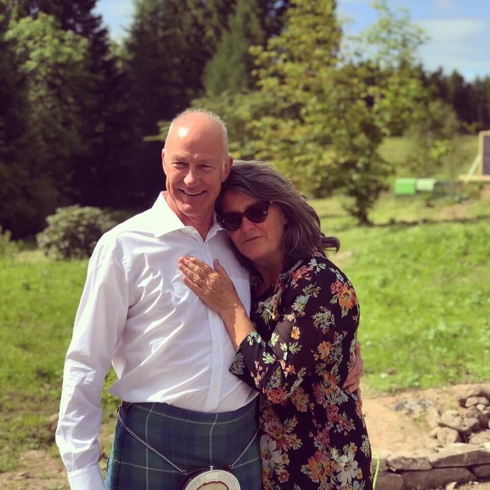 We have a few lovely new followers recently so we thought we would put a face to our account. 

We are Eleanor and Fraser and have been married for 38 years. We count ourselves so lucky to live in the Trossachs. We've enjoyed creating this new accomm