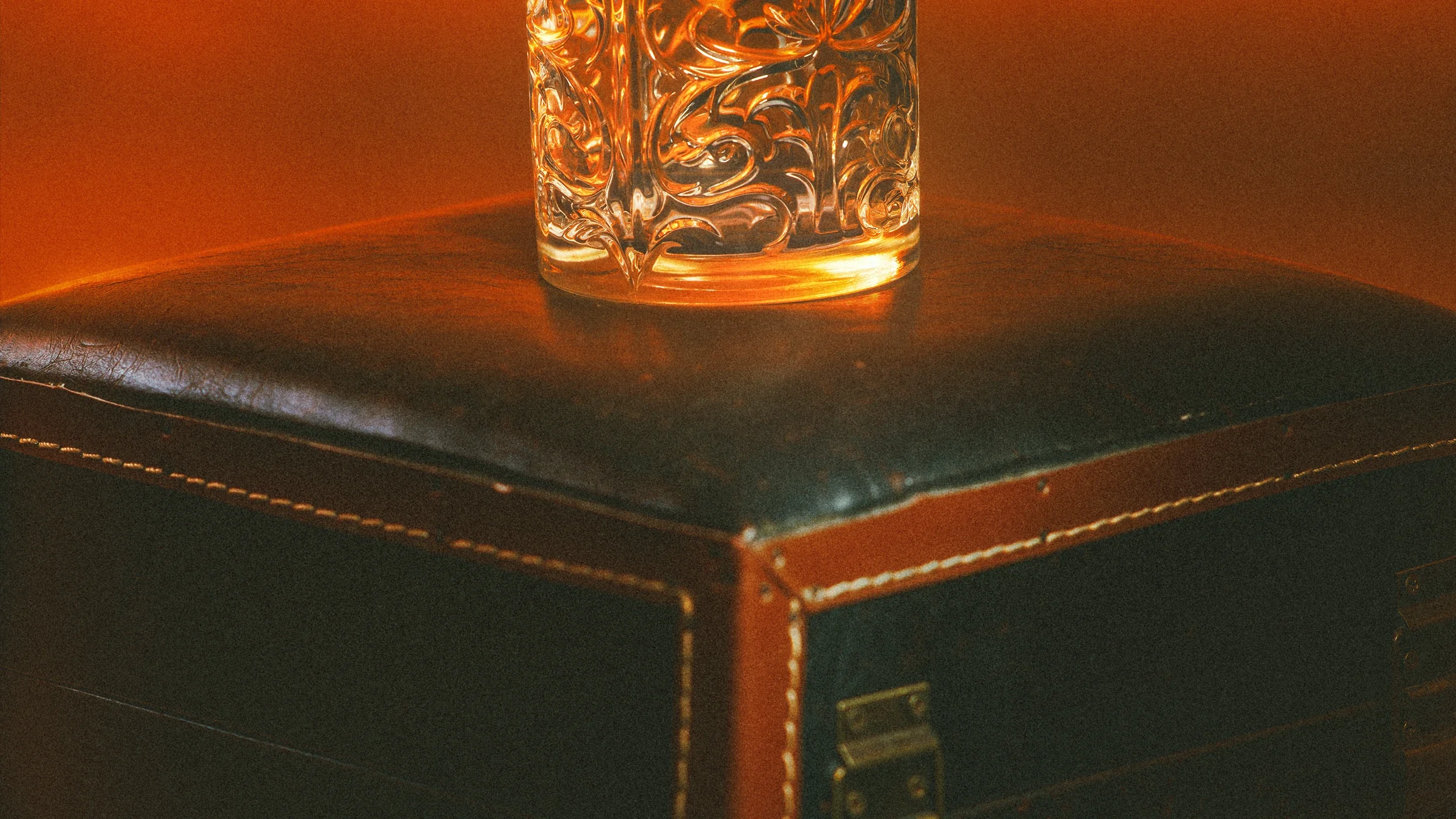whisky-tumblr-photography-drinks-and-food-photographer.webp