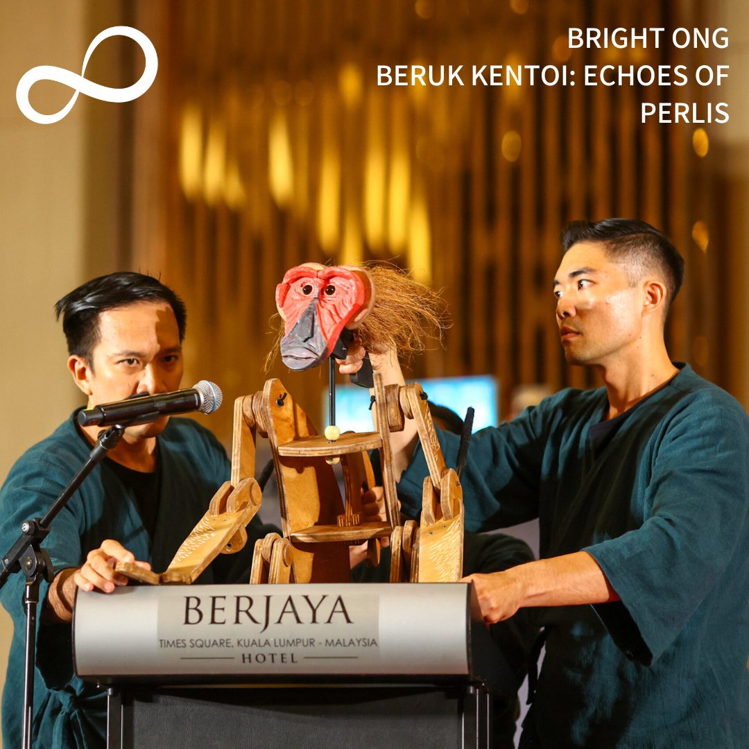 Check out these amazing shots of our fantastic client Bright Ong (@bright.ong ) and DrJane Goodall (@janegoodallinst ) at Beruk Kentoi: Echoes of Perlis 🐵🙈⁠
⁠
Commissioned by: Roots and Shoots Malaysia⁠
⁠
Puppet built by Bright Ong, at Imaginator S
