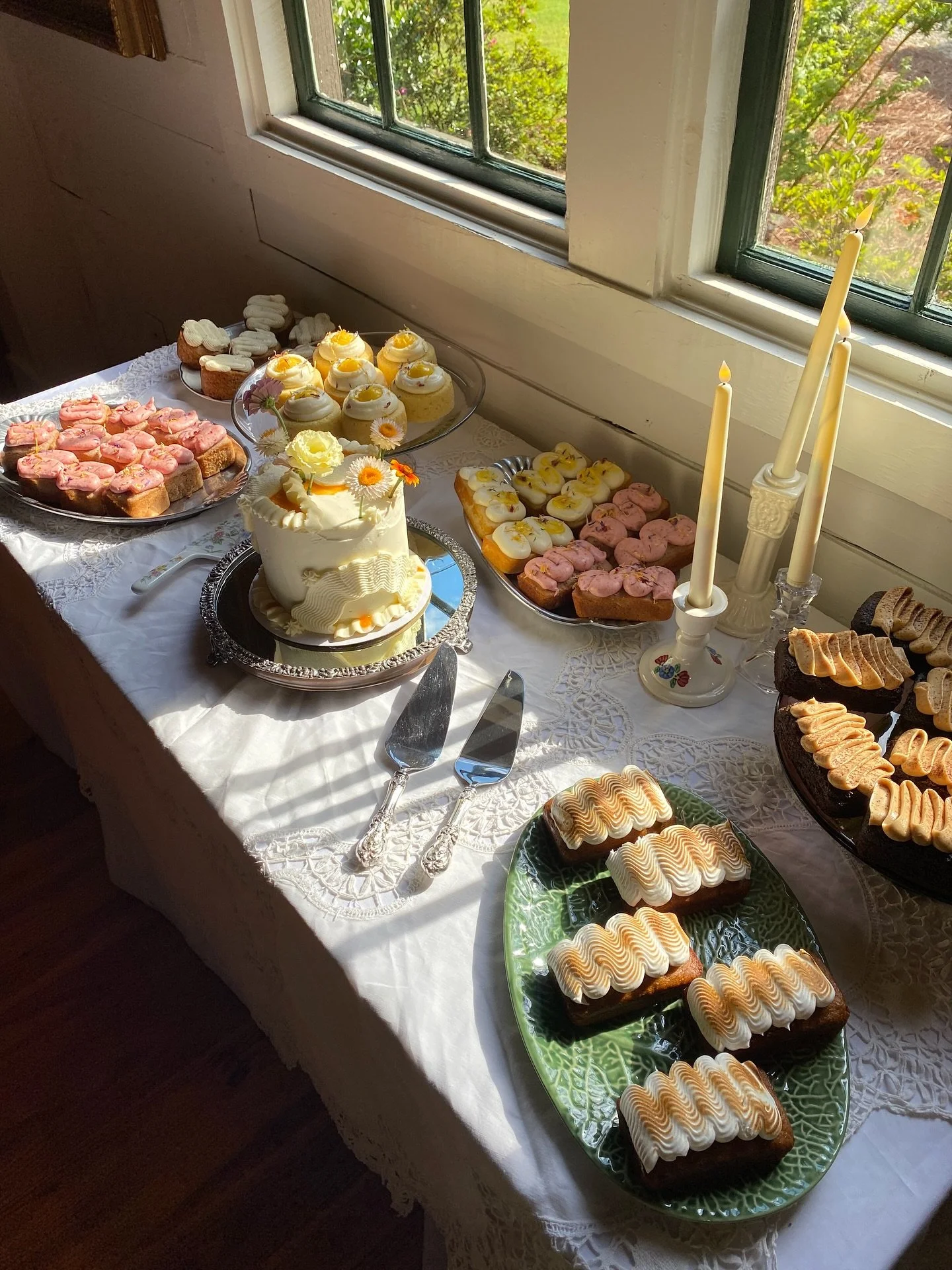 One more moment for the cakes yesterday :&rsquo;)