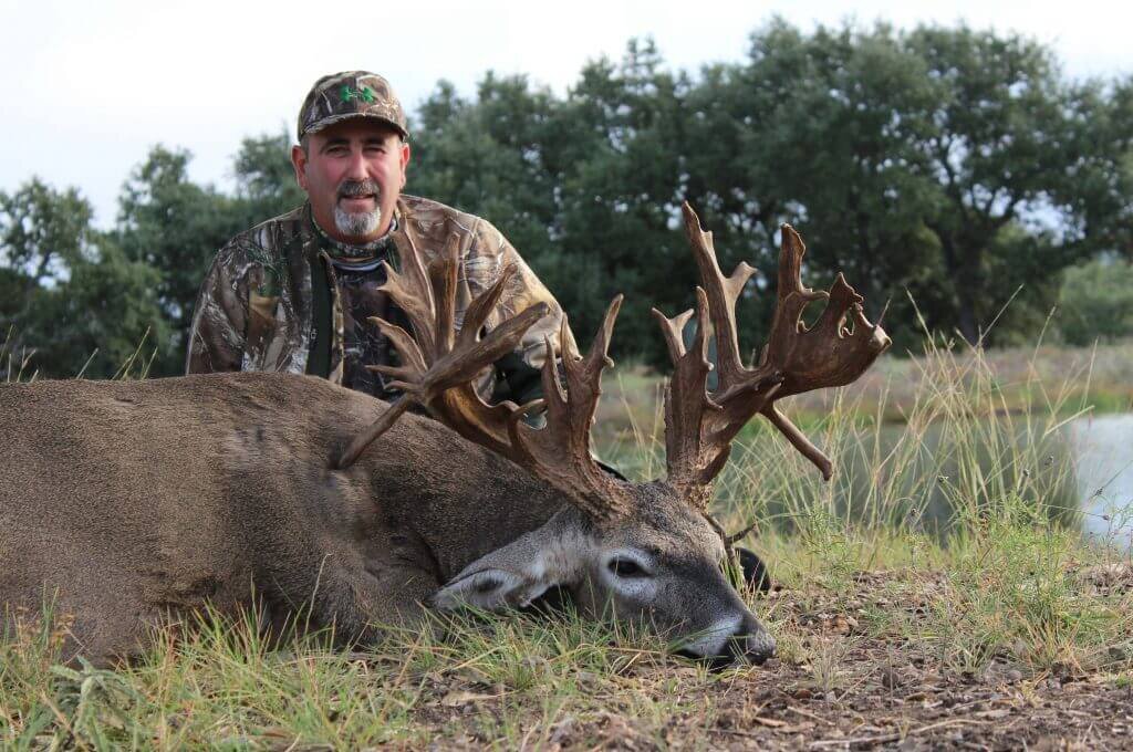 trophy-whiteail-hunts-texas-lodge21-1024x680.jpg