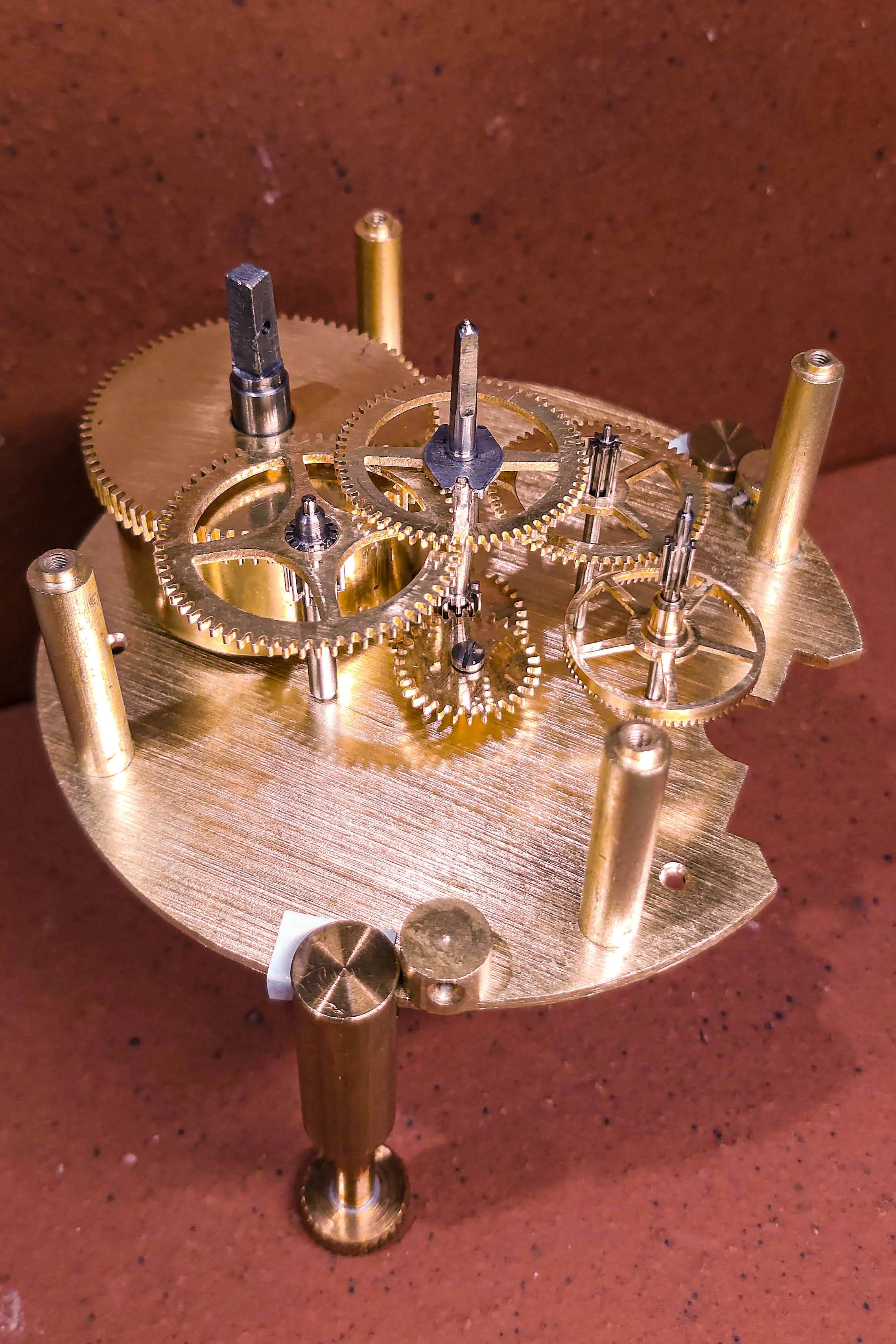 ASC126 2203 Roundhead pewter mantle open.jpg