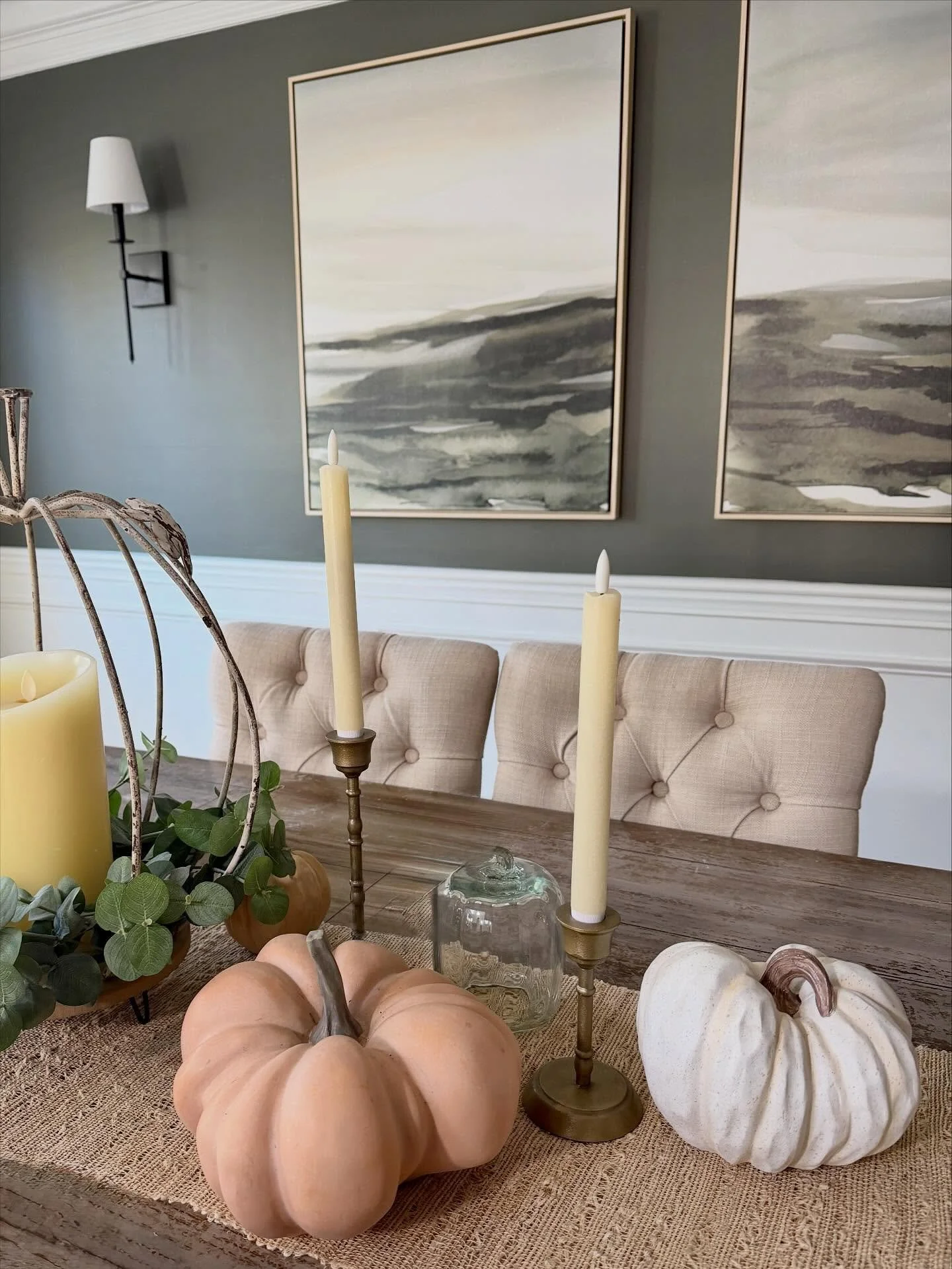 Our dining room is finally giving all the moody vibes, and I couldn’t be happier 🍂✨ swipe to see the before 
I struggled to find the perfect large wall art for this space, but @canvaspop made it so easy! I uploaded my own artwork, chose the e