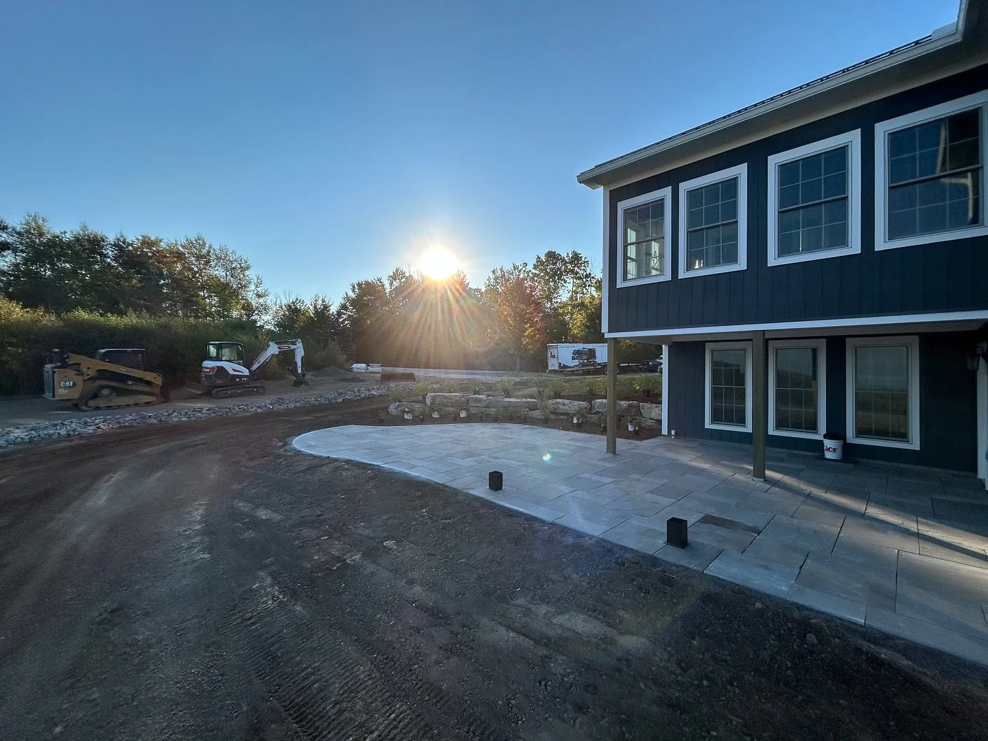 Ready to refresh your patio or walkway?
 Pavers are the upgrade that lasts. Compared to poured concrete, they&rsquo;re: ✔️ Stronger &amp; more durable ✔️ Simple to repair (swap a paver, not an entire slab) ✔️ Built to resist cracking ✔️ Available in 