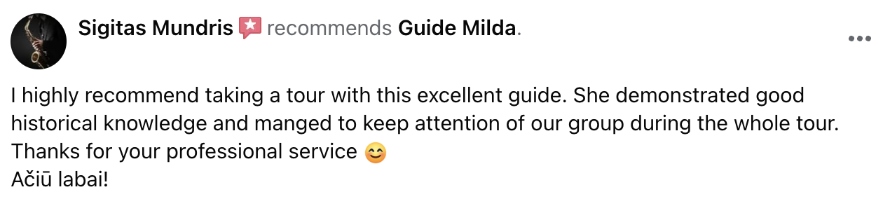 Screenshot of a social media review recommending a tour guide for a museum, praising her knowledge and professionalism.