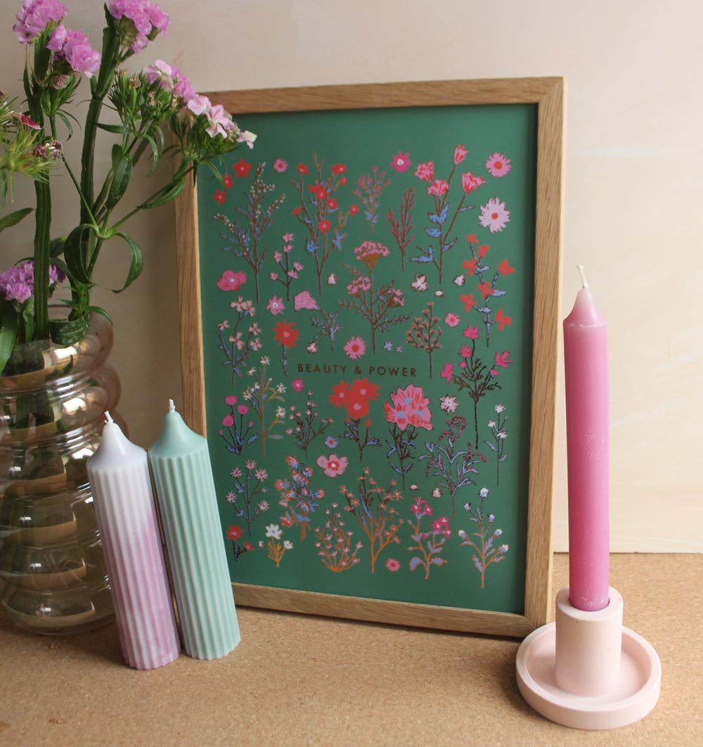 emma make pressed flower golden print