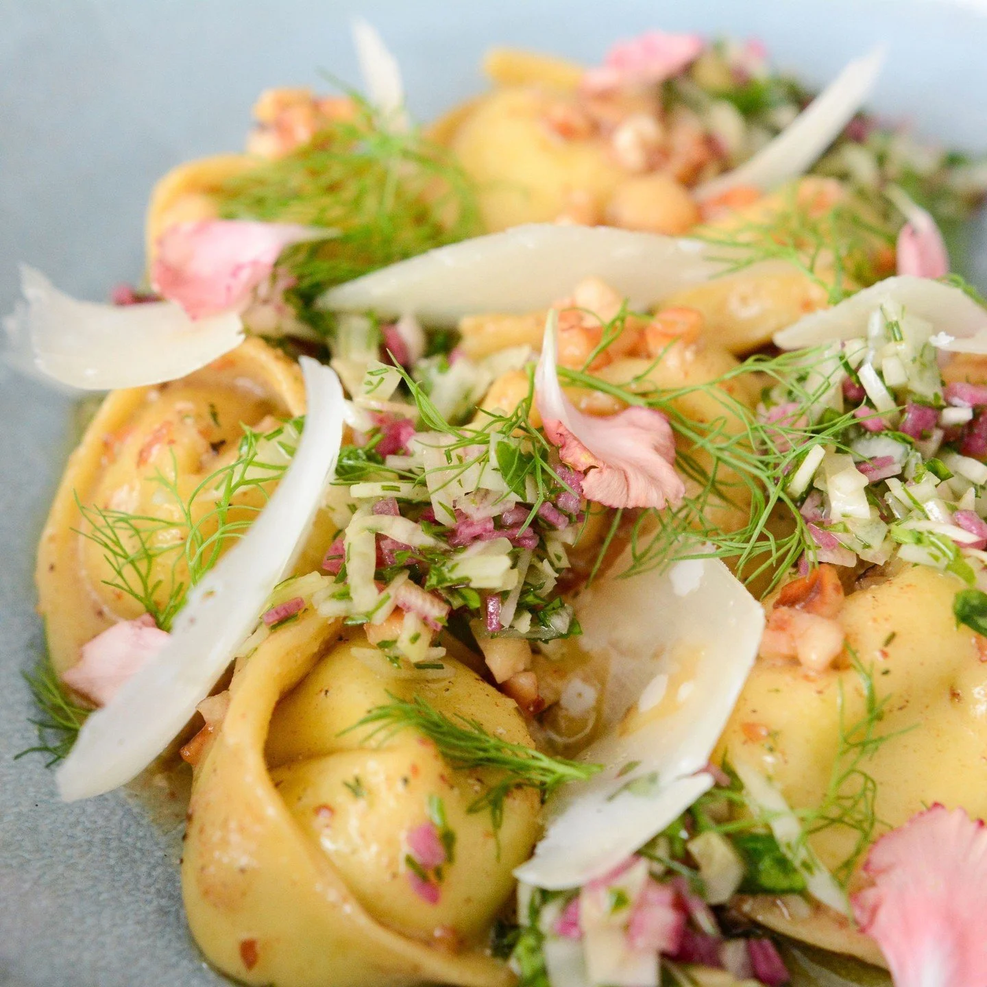 Our must try feature of the week, one bite & you'll be hooked! 
Pork sausage tortelloni with leek butter, fennel salsa verde & spiced pine nuts
Order yours today by noon for pickup Friday between 3:30-5:30!
#ordernow #preorder #weekl