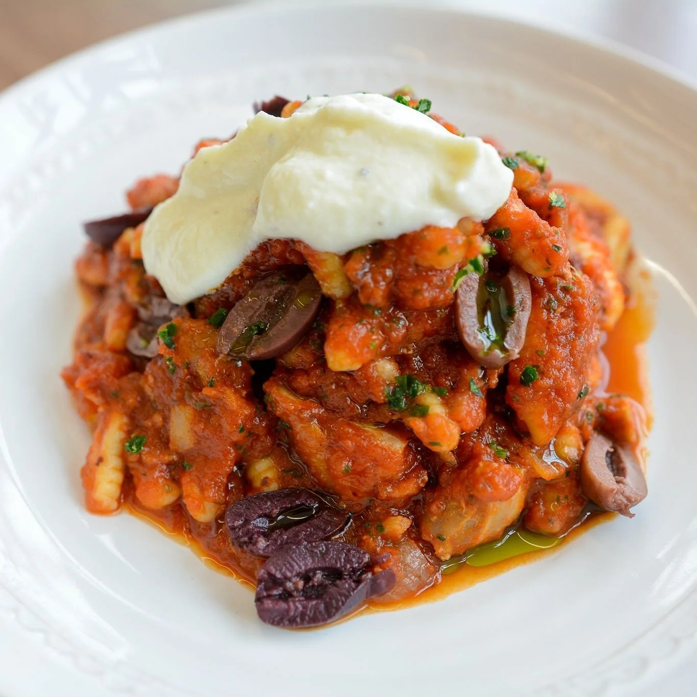 Level up your dinner with our feature pasta: Chicken Cacciatore! ⁠
⁠
Try our chicken cacciatore cavatelli with stracciatella cheese. We promise rich flavour in every bite! ⁠
⁠
Place your order today by noon for pickup Friday between 3:30-5:30!⁠
⁠
#or