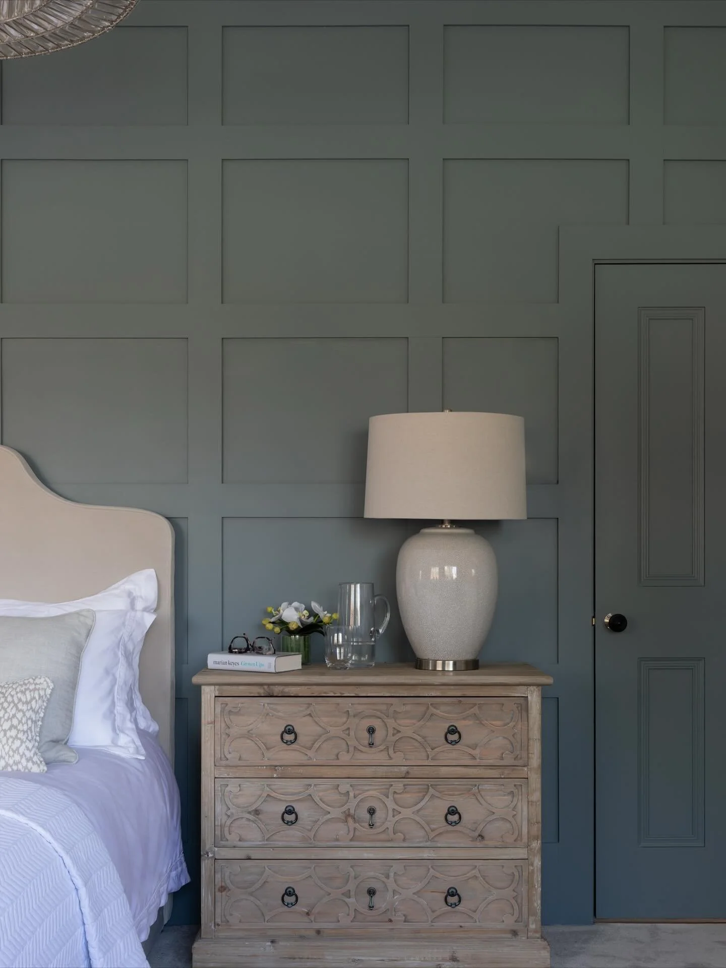 It&rsquo;s been a while since I shared this one, but it just goes to show that timeless design is worth the investment. 

Swipe for the Before. 

Shere Madness is a boutique interior design company. We specialise in timeless interiors with a twist; m