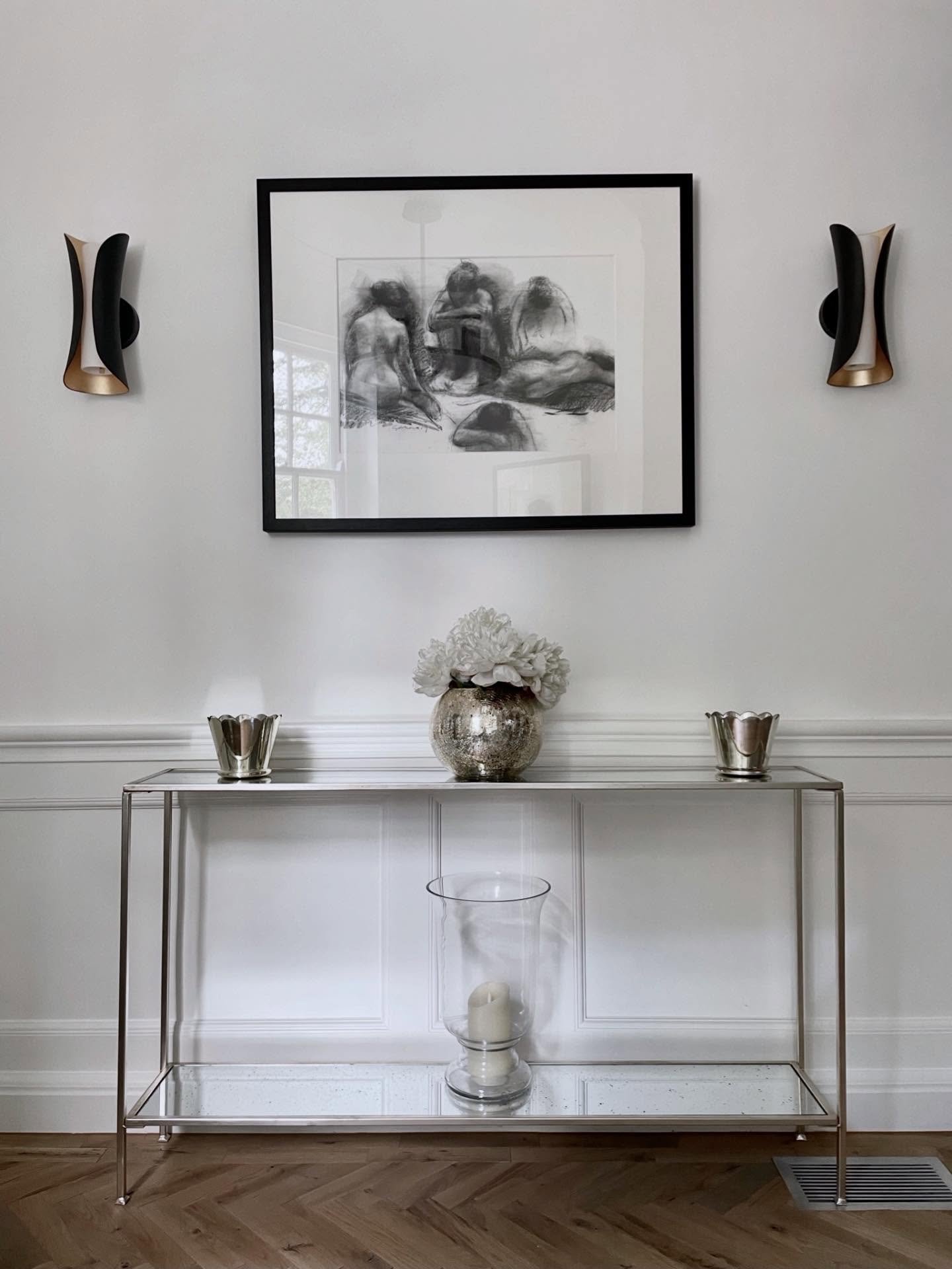 Black and white can have great impact. Swipe to see the beige before; sometimes more is less. 

Shere Madness is a boutique interior design studio. We specialise in timeless interiors with a twist; making the ordinary extraordinary. 

It starts with 