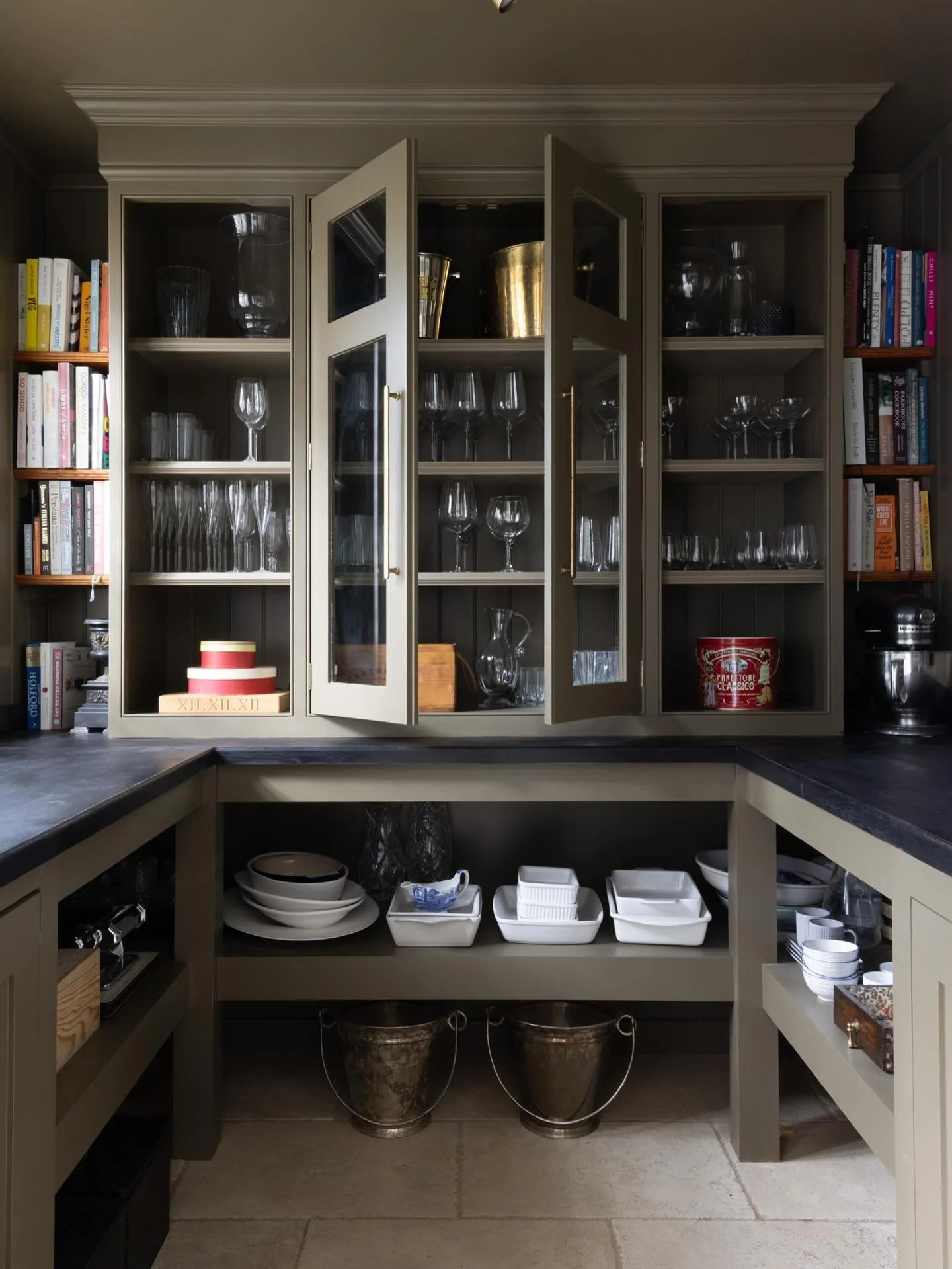 When does a kitchen cupboard become a pantry? Pretty sure it&rsquo;s when you can walk right into it and see everything at once. 

Swipe to see the evolution of this pantry which was totally unused space. 

Shere Madness is a boutique interior design