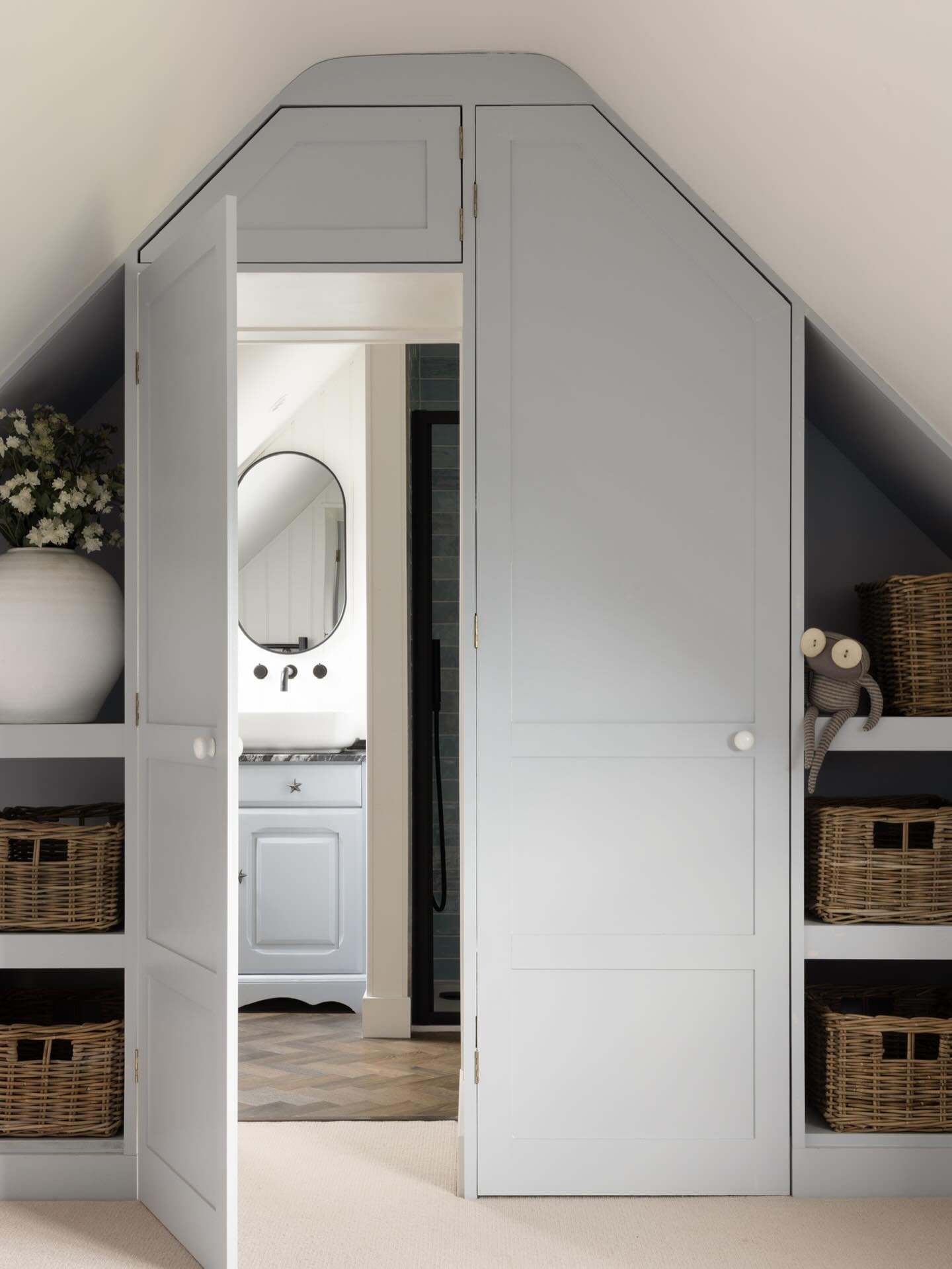 Now you see me&hellip;. swipe for the now you don&rsquo;t! 

Shere Madness is a boutique interior design studio. We specialise in timeless interiors with a twist; making the ordinary extraordinary. 

It starts with a consultation to discover what you