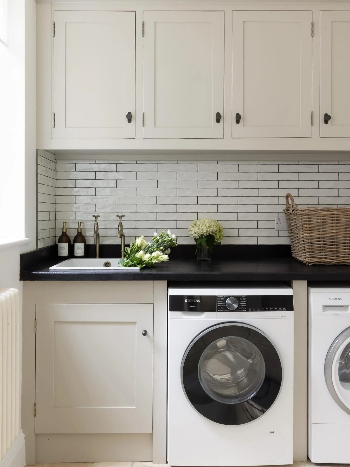 Utility Rooms. Literally the most important room in the house. If you get this and your boot room right then all the chaos can be contained, allowing the rest of the house to remain serene and beautiful.

Swipe for this before. 

Shere Madness is a b