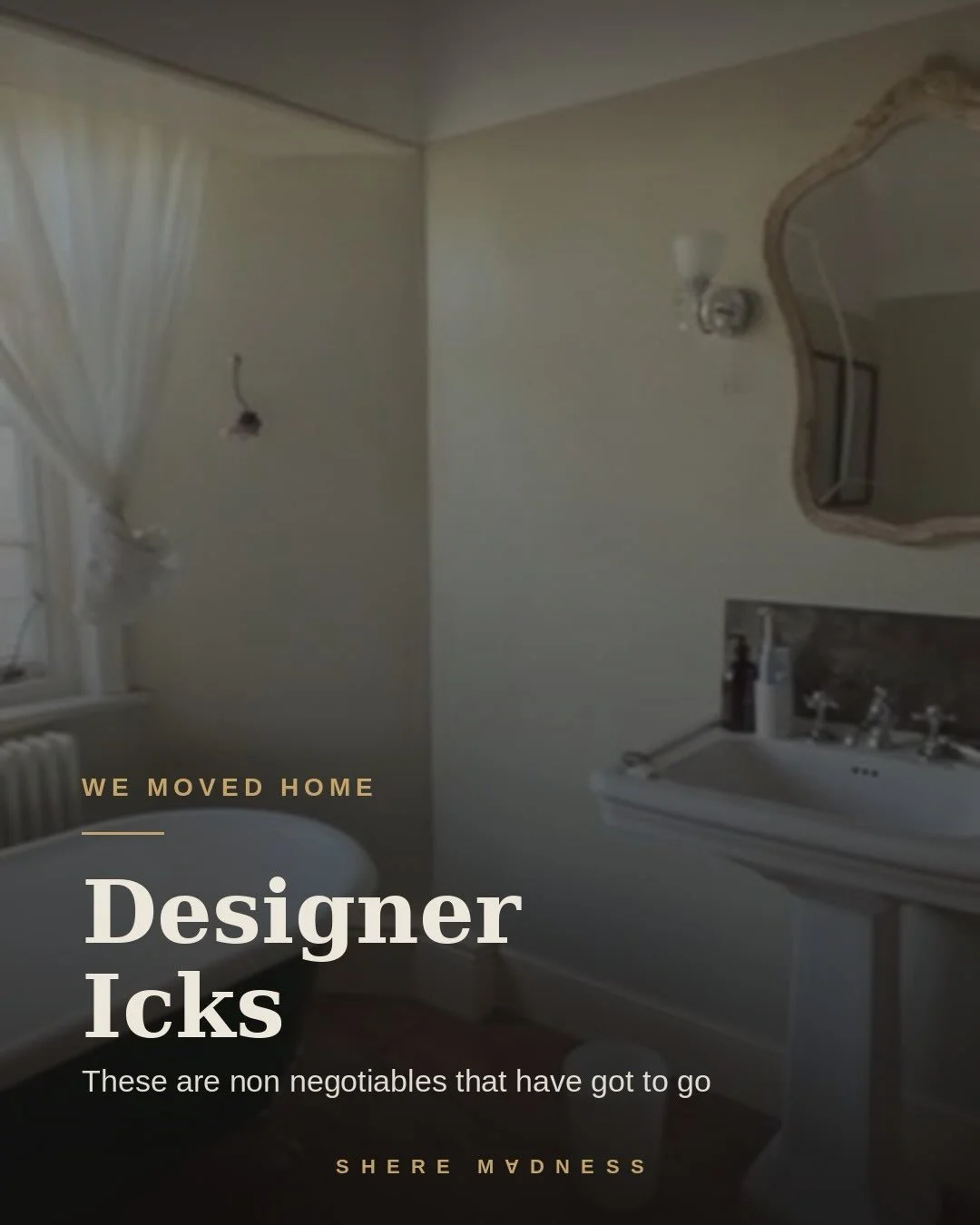 Wanna see the things that give me the Ick in my own home....? 😅 Swipe through for the running list of what&rsquo;s changing round here (and one small win we&rsquo;ve already chalked up).

01 &rarr; The coat situation. Those hooks by the front door h