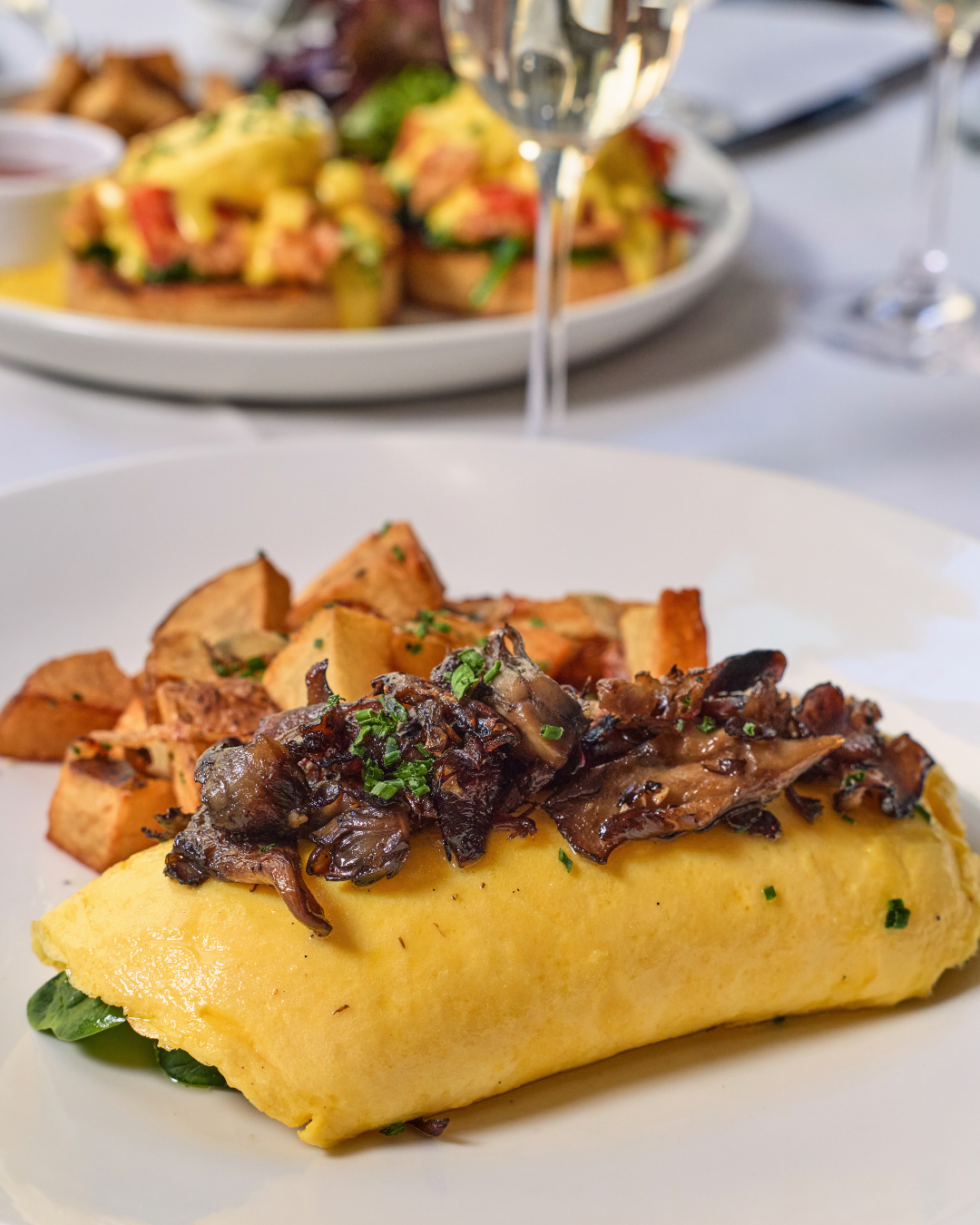 Banks - Brunch (2).png