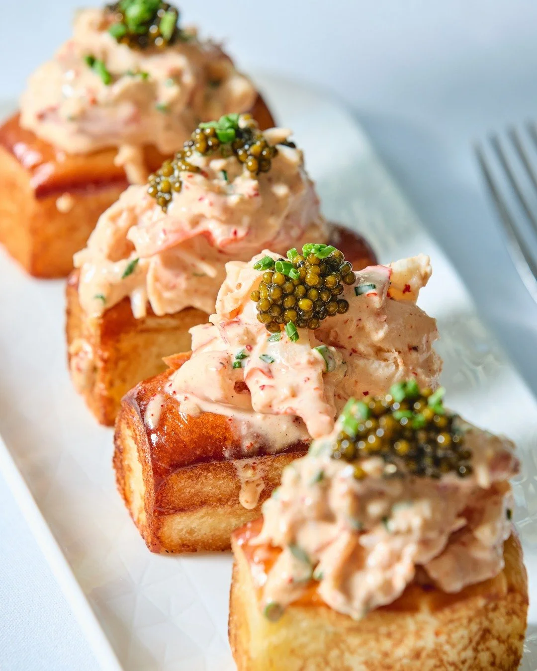Pop in for our Daily Caviar Hour, served 3-6pm. Think small bites like grilled cheese, mini lobster rolls, and fresh oysters &mdash; all dusted with caviar. Reserve now on OpenTable, or join us at the bar.

📸 @briansamuelsphotography