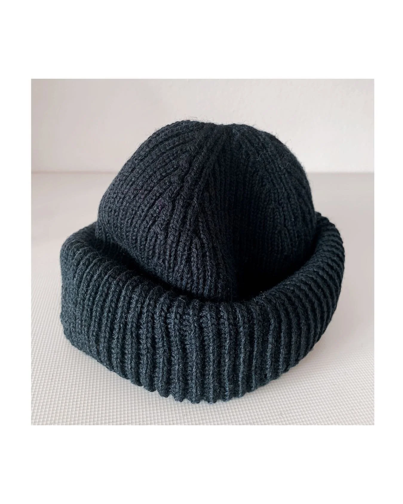Classic Beanie. 
Knitted with preloved and reused wool. 

#classicknits #knittersofinstagram #briochebeanie