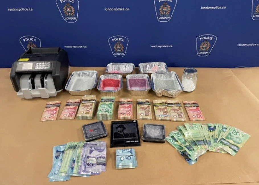 Drogas y efectivo decomisados en Hamilton Road