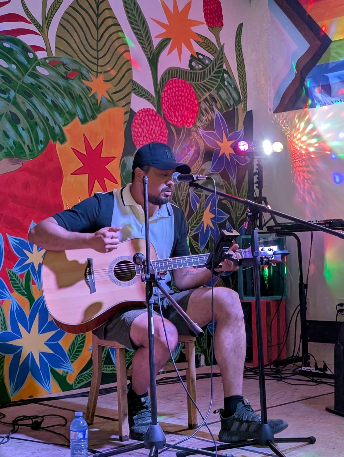 El pasado Sábado el escenario de Casa Latina se llenó de talento Latino y muy buena música !
- Tito Macías
- Martín Torres
- Freddy Almarza
Se encargaron de llenar la noche con música y buenas vibras !