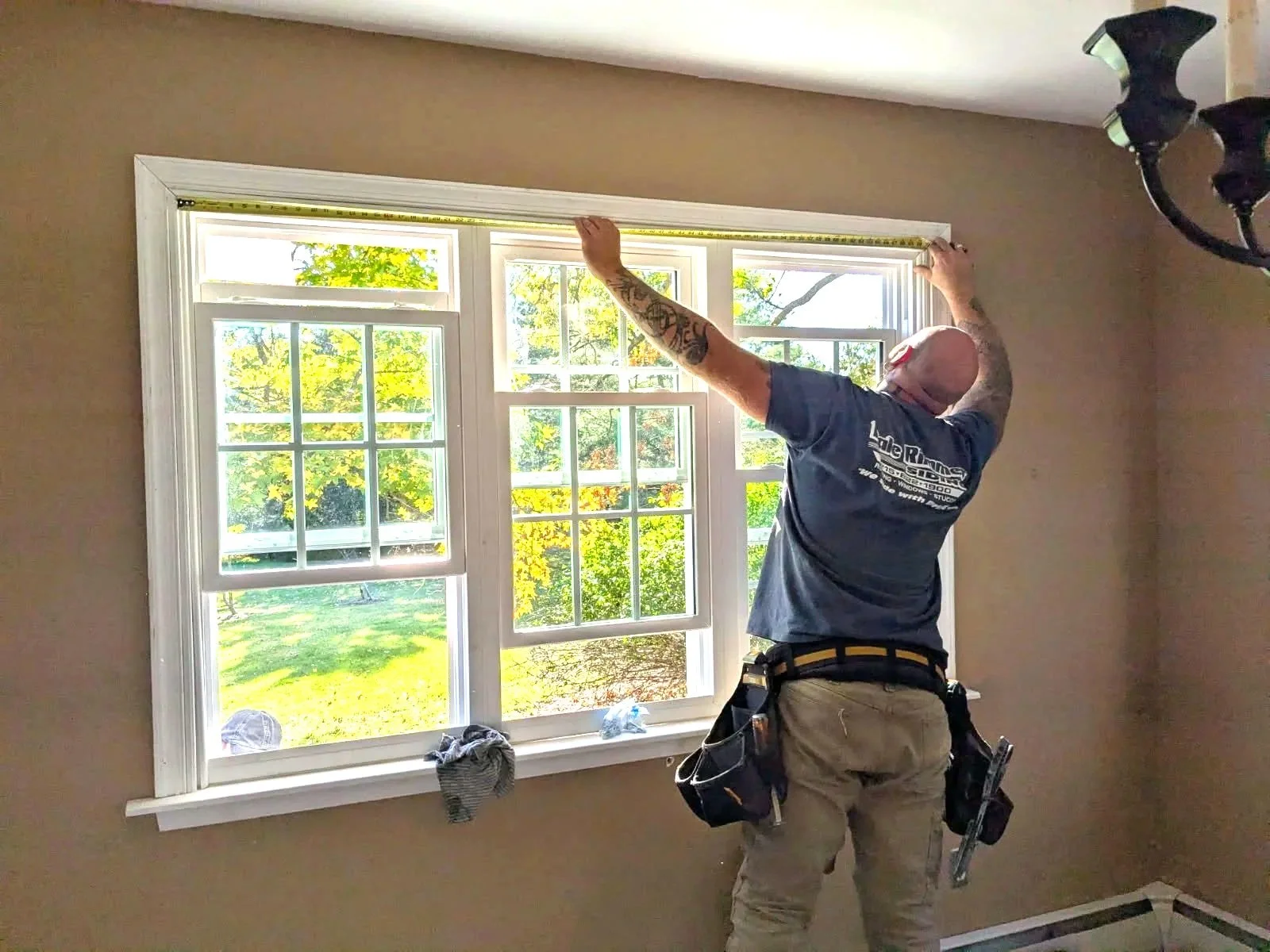 Professional replacement window installation by Dale Rimmer Siding, providing energy-efficient windows, expert flashing, and weatherproof sealing for homes throughout Bucks and Montgomery Counties, PA.