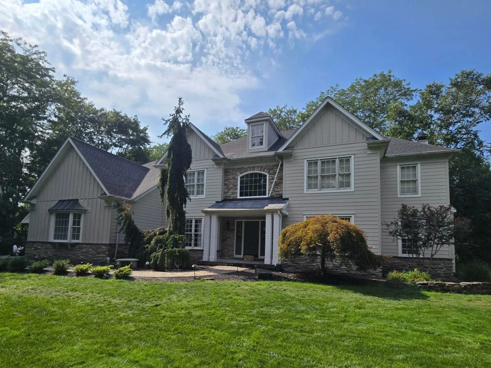 Dale Rimmer Siding Professionally Installs James Hardie Siding in Bucks & Montgomery Counties, PA as a Certified Installer.