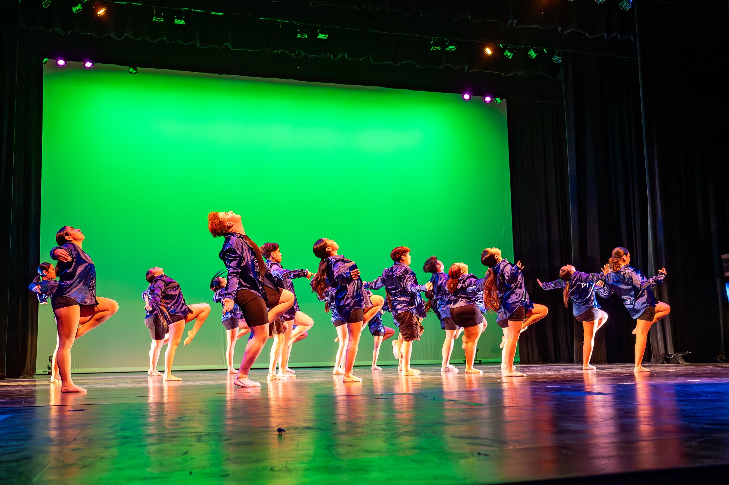 District Dance-189.jpg