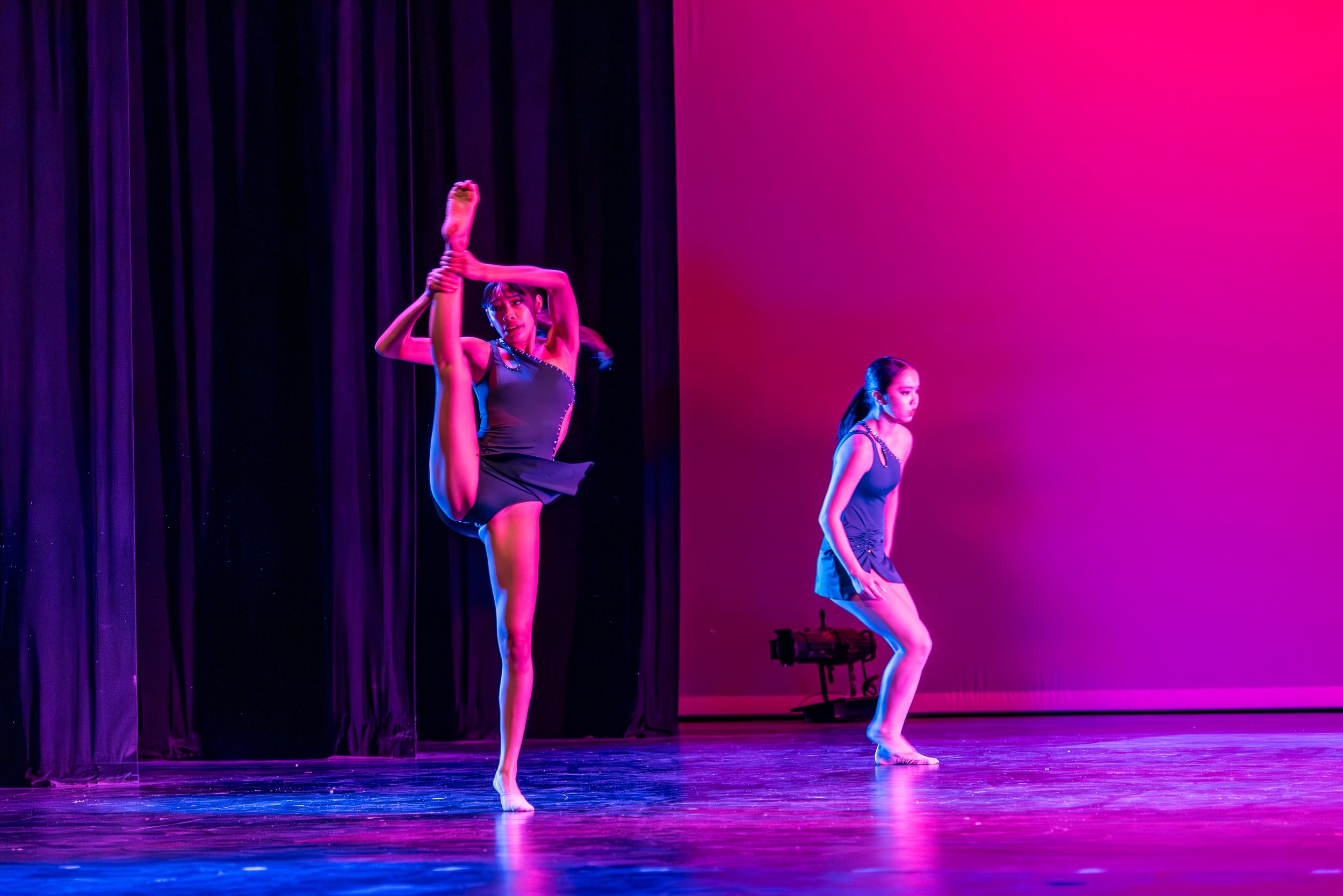 District Dance-390.jpg