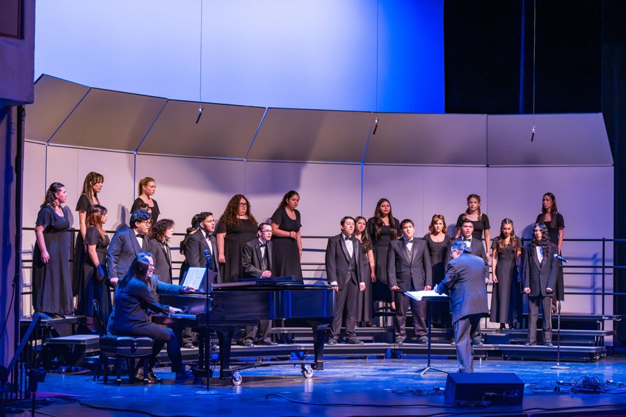 fjuhsd choral-80.jpg