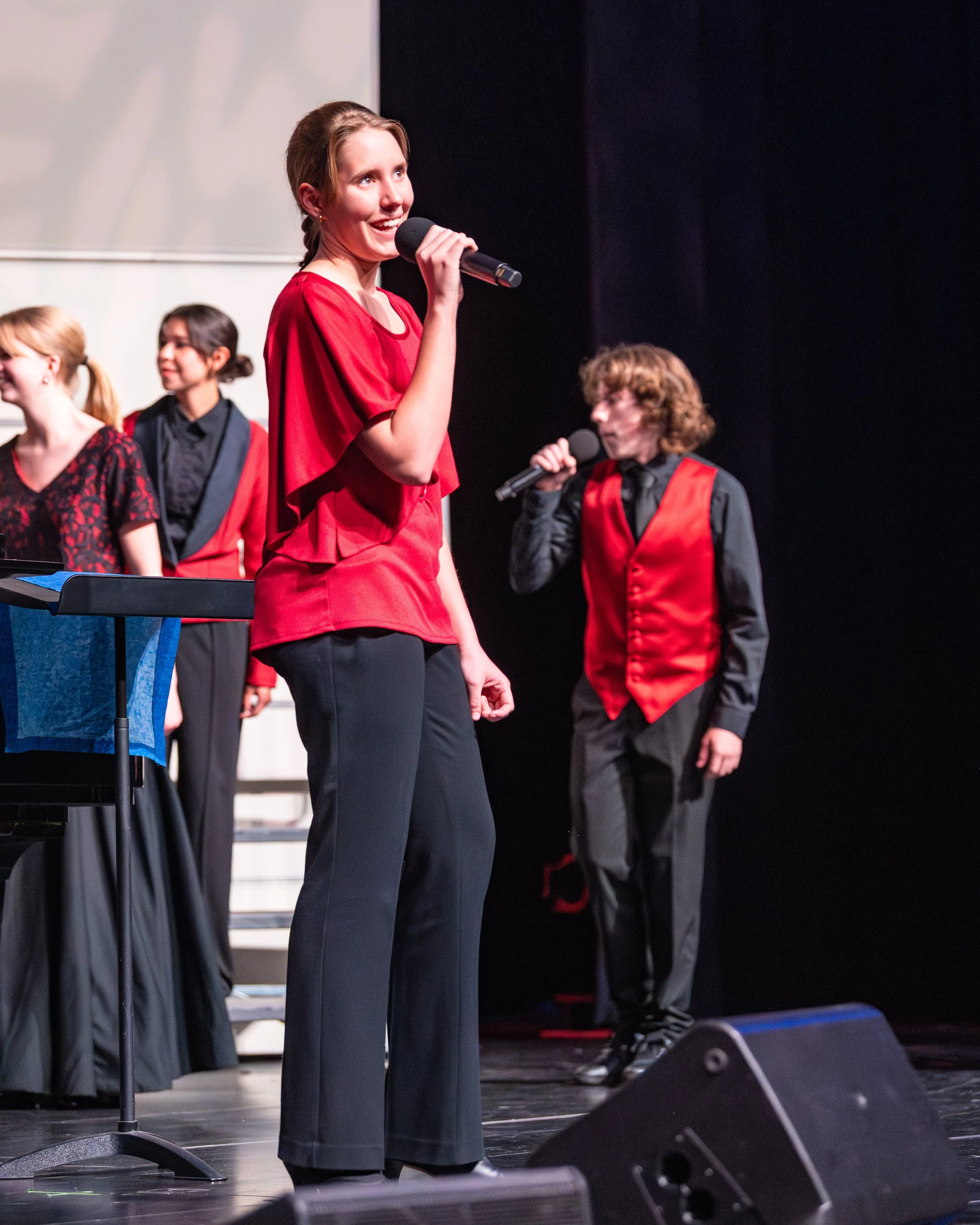 fjuhsd choral showcase-89.jpg