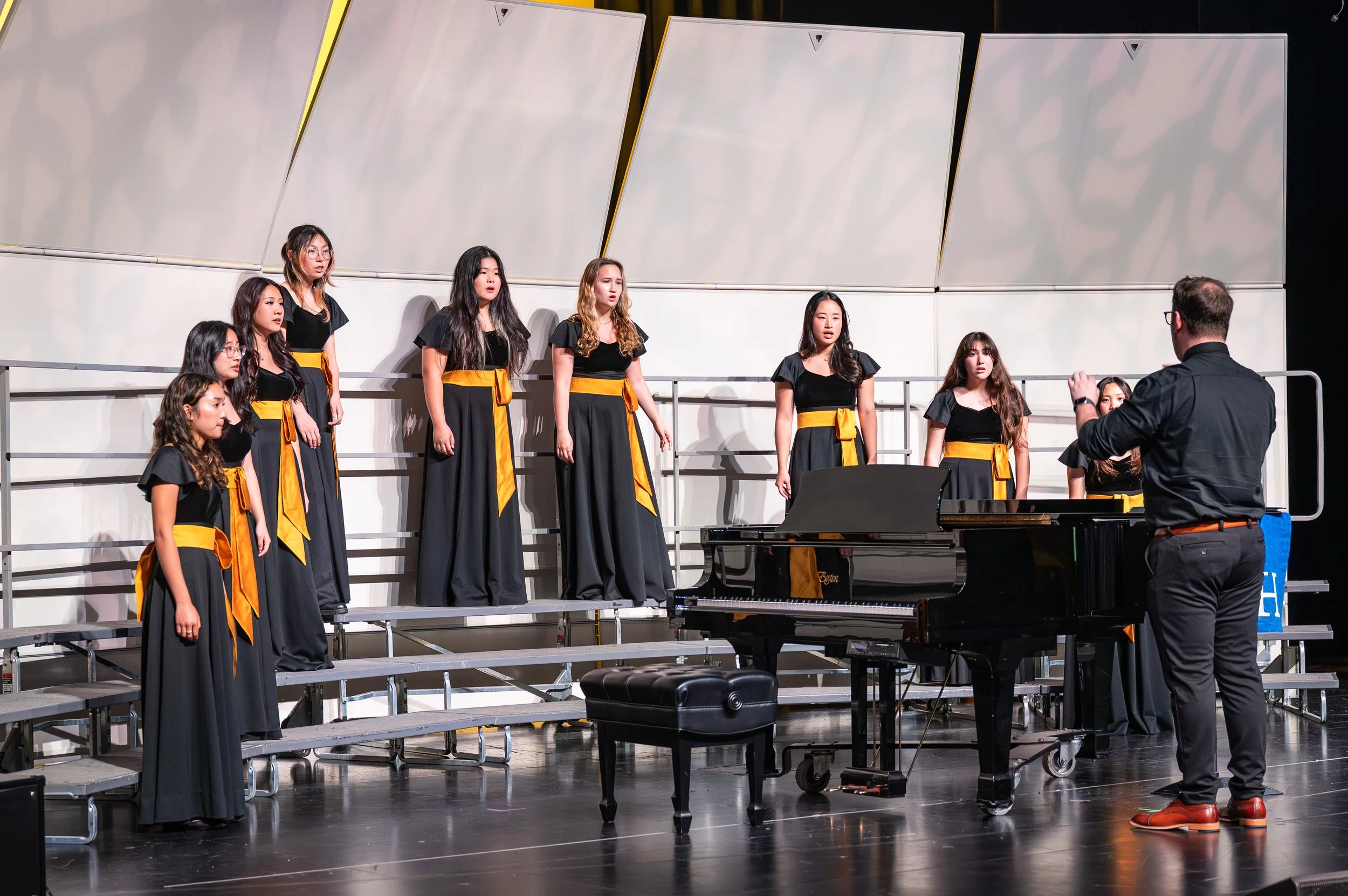 fjuhsd choral showcase-15.jpg