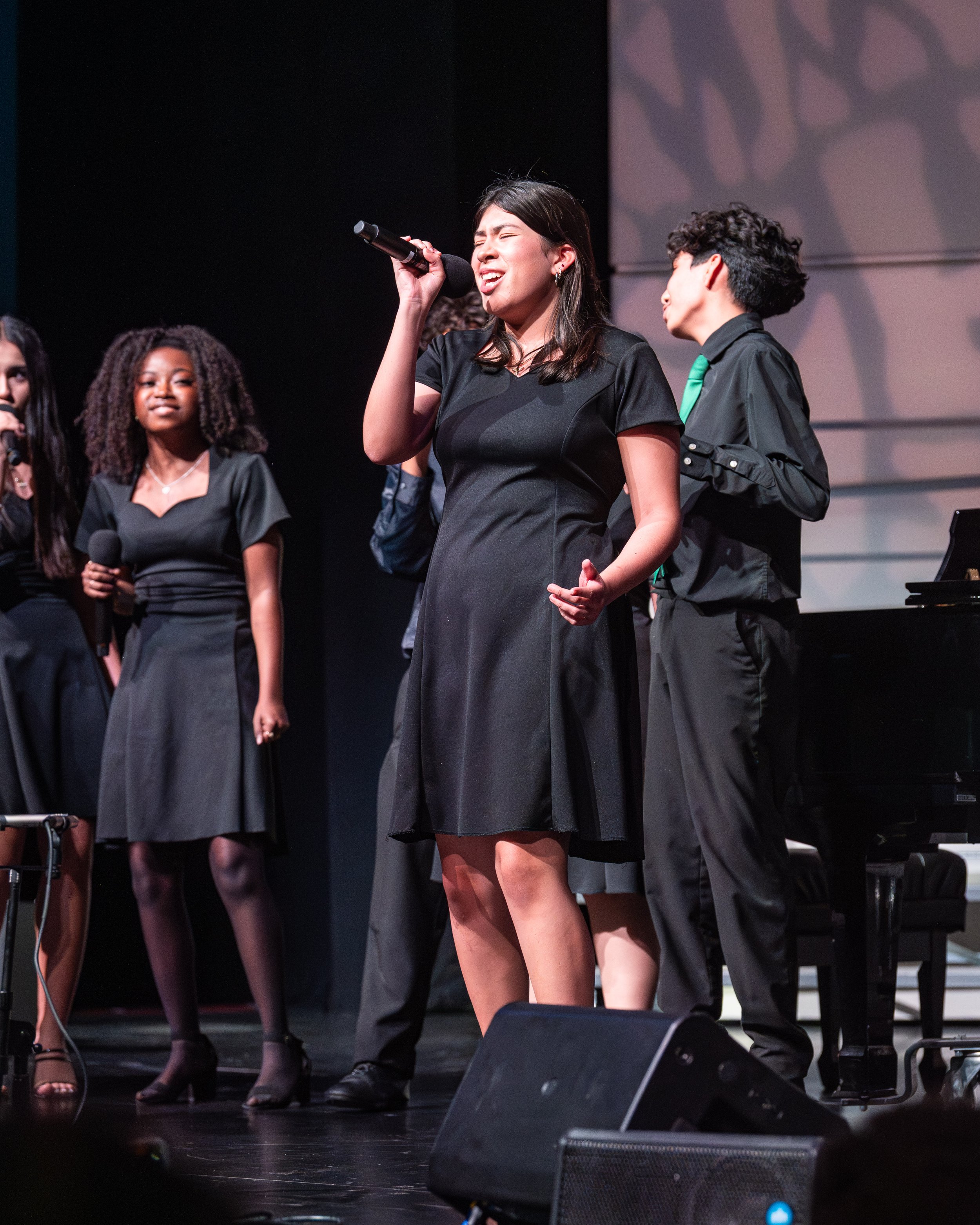 fjuhsd choral showcase-108.jpg